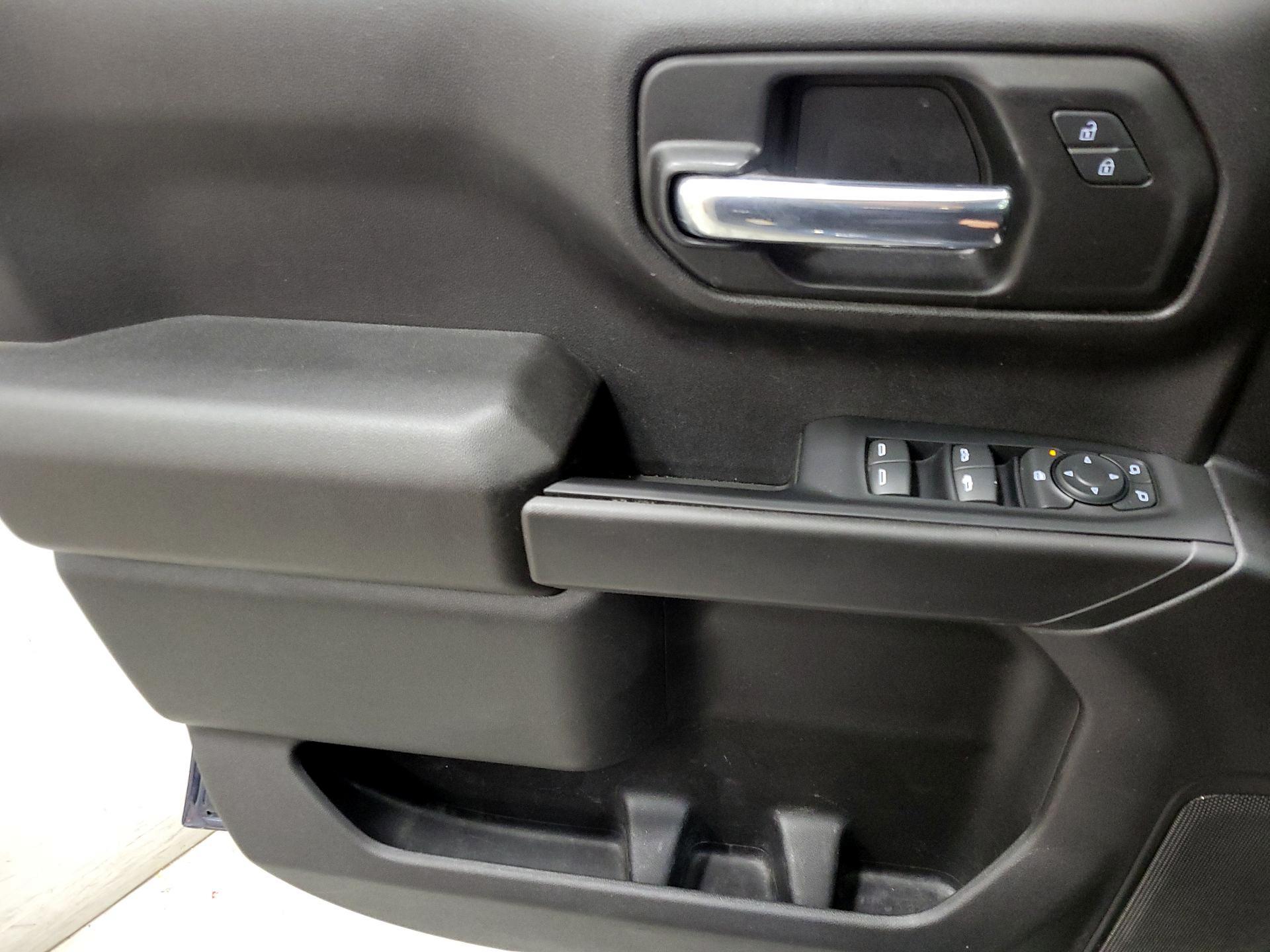 Thumbnail: 2022 Chevrolet Silverado 1500 - 12