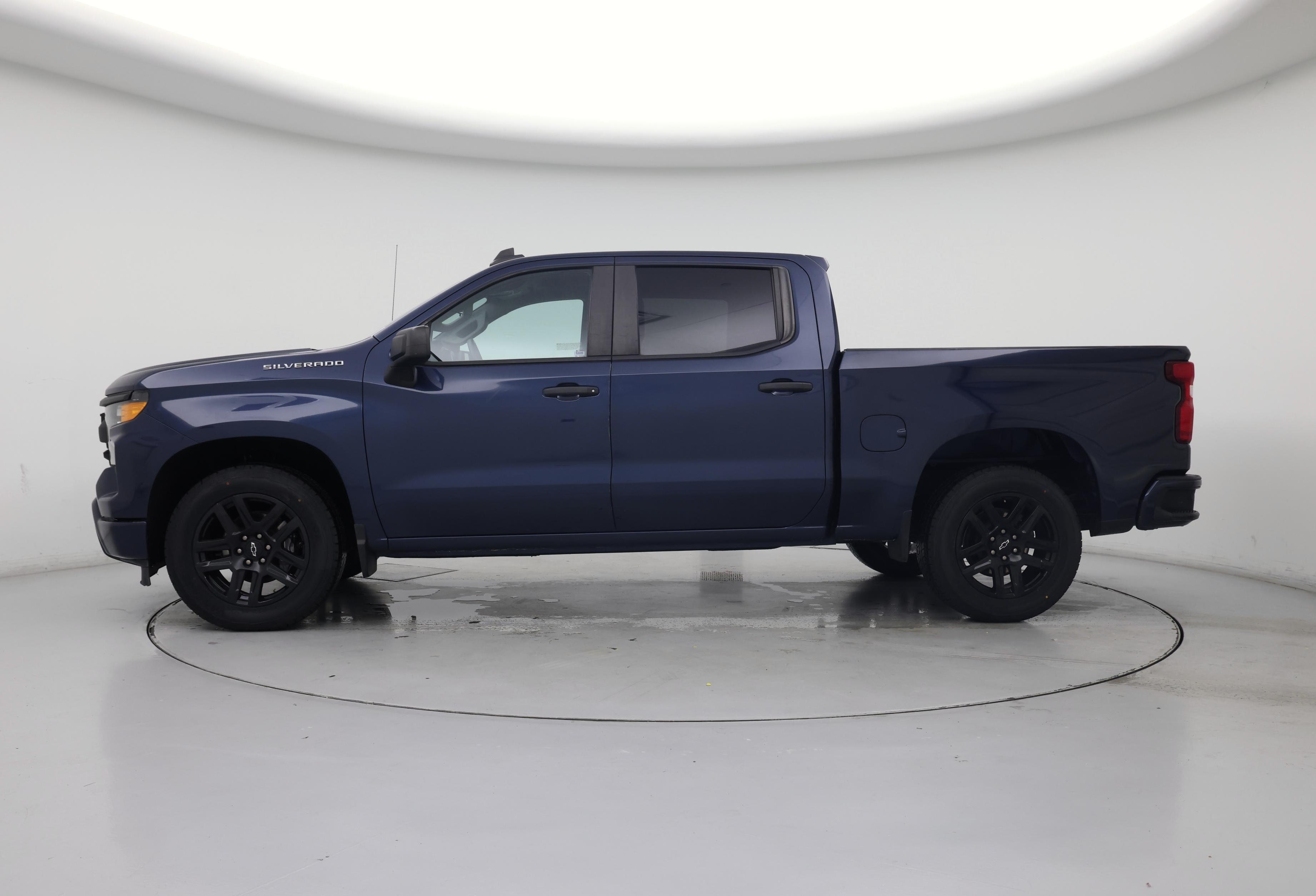 Thumbnail: 2022 Chevrolet Silverado 1500 - 3