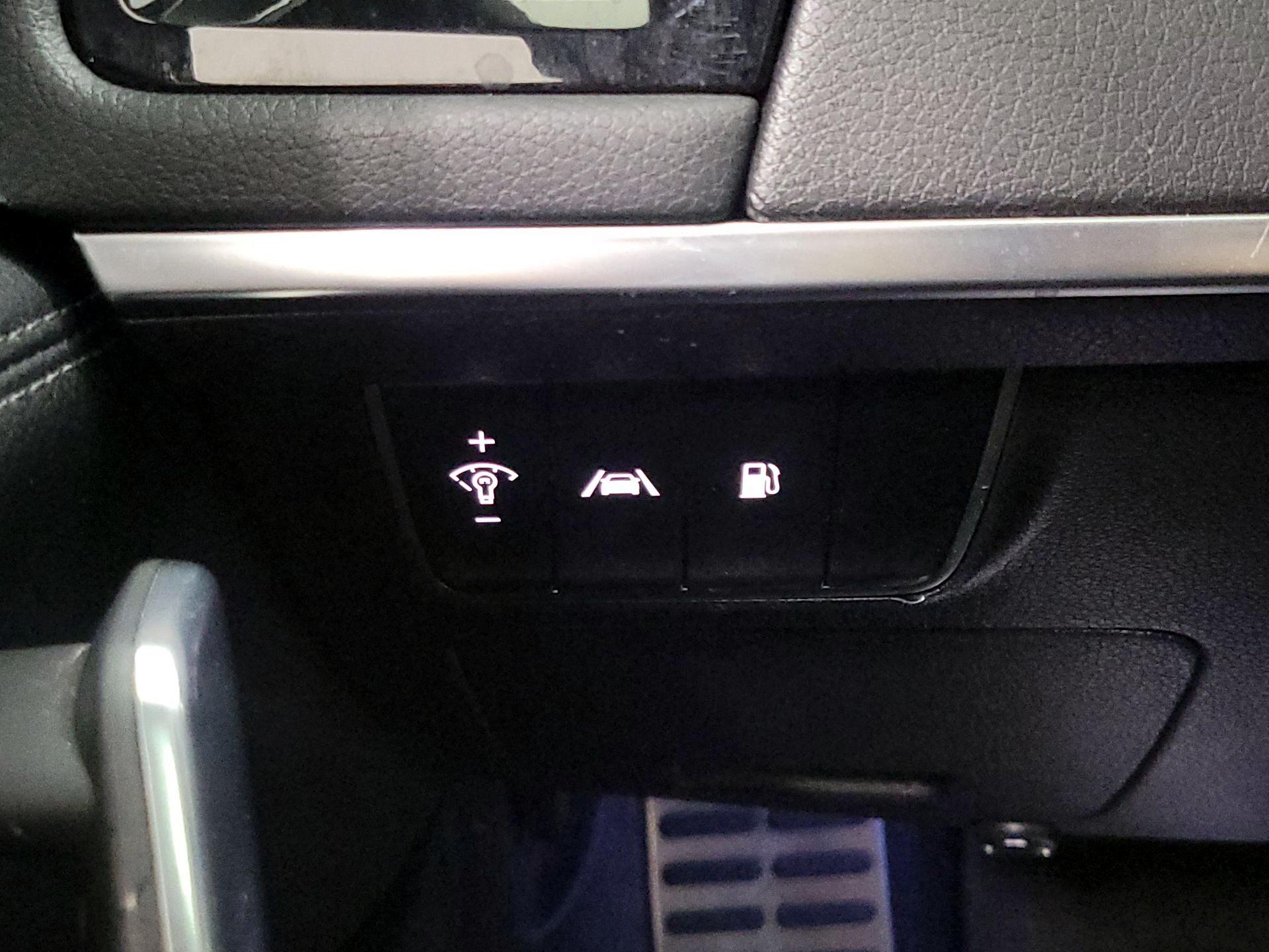 Thumbnail: 2022 Kia Stinger - 13