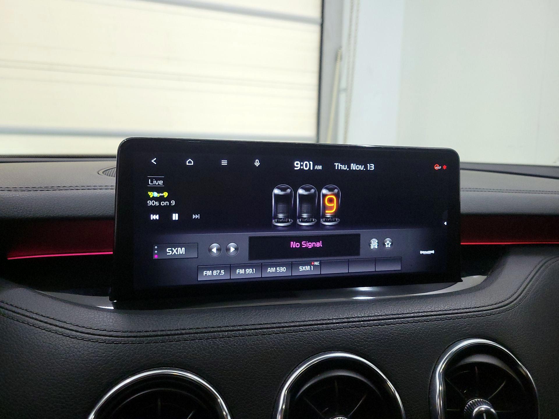 Thumbnail: 2022 Kia Stinger - 16