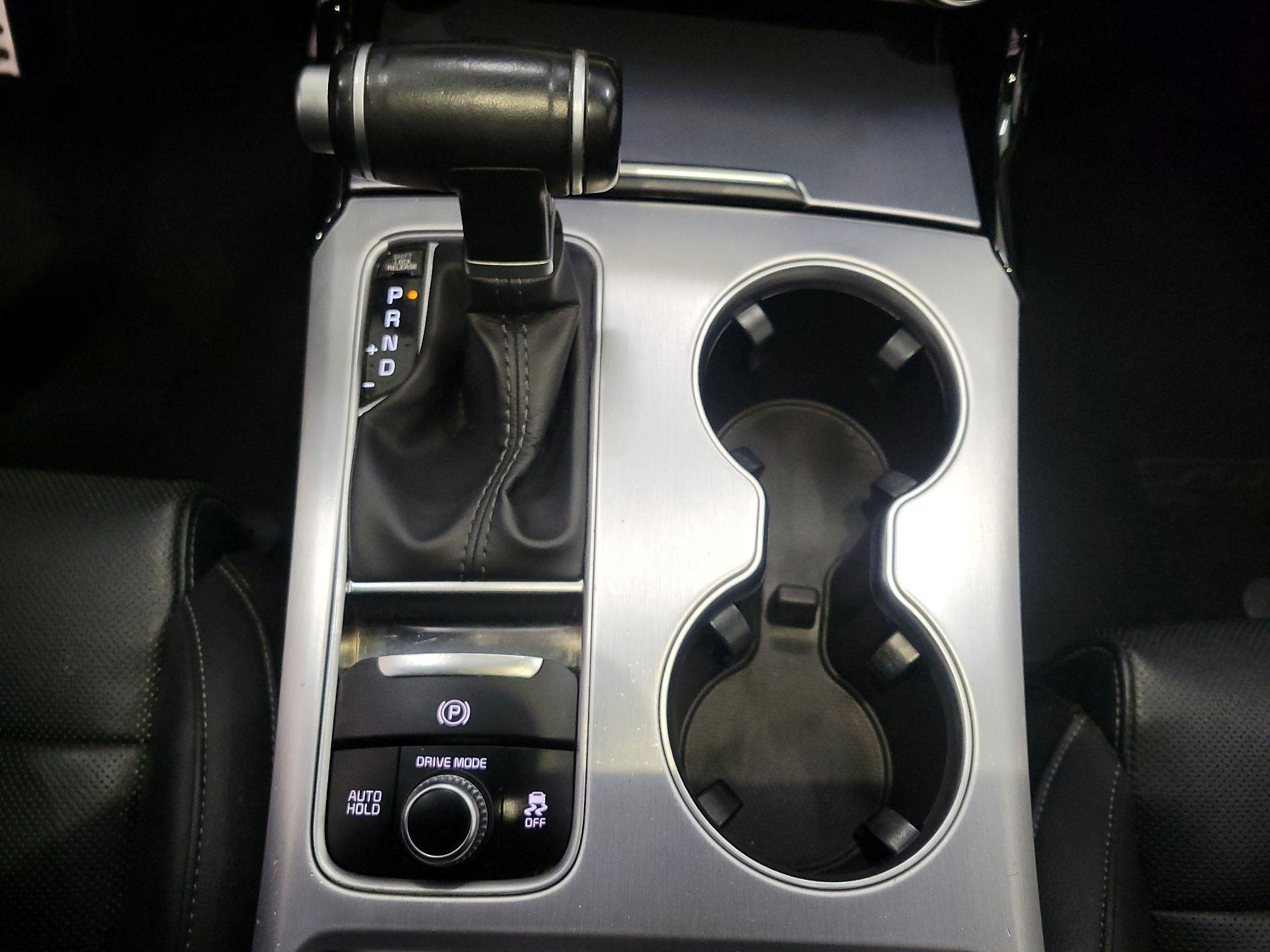 Thumbnail: 2022 Kia Stinger - 18