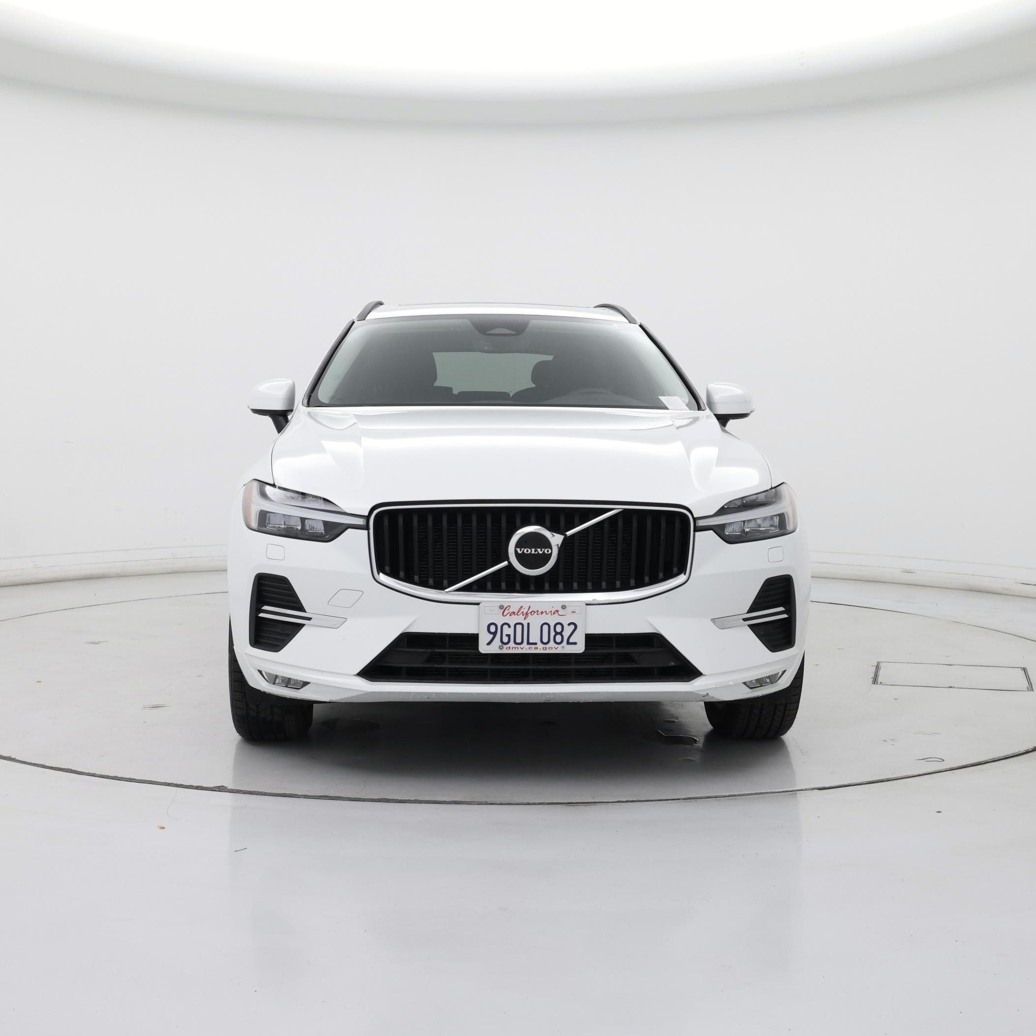 Thumbnail: 2023 Volvo XC60 - 5