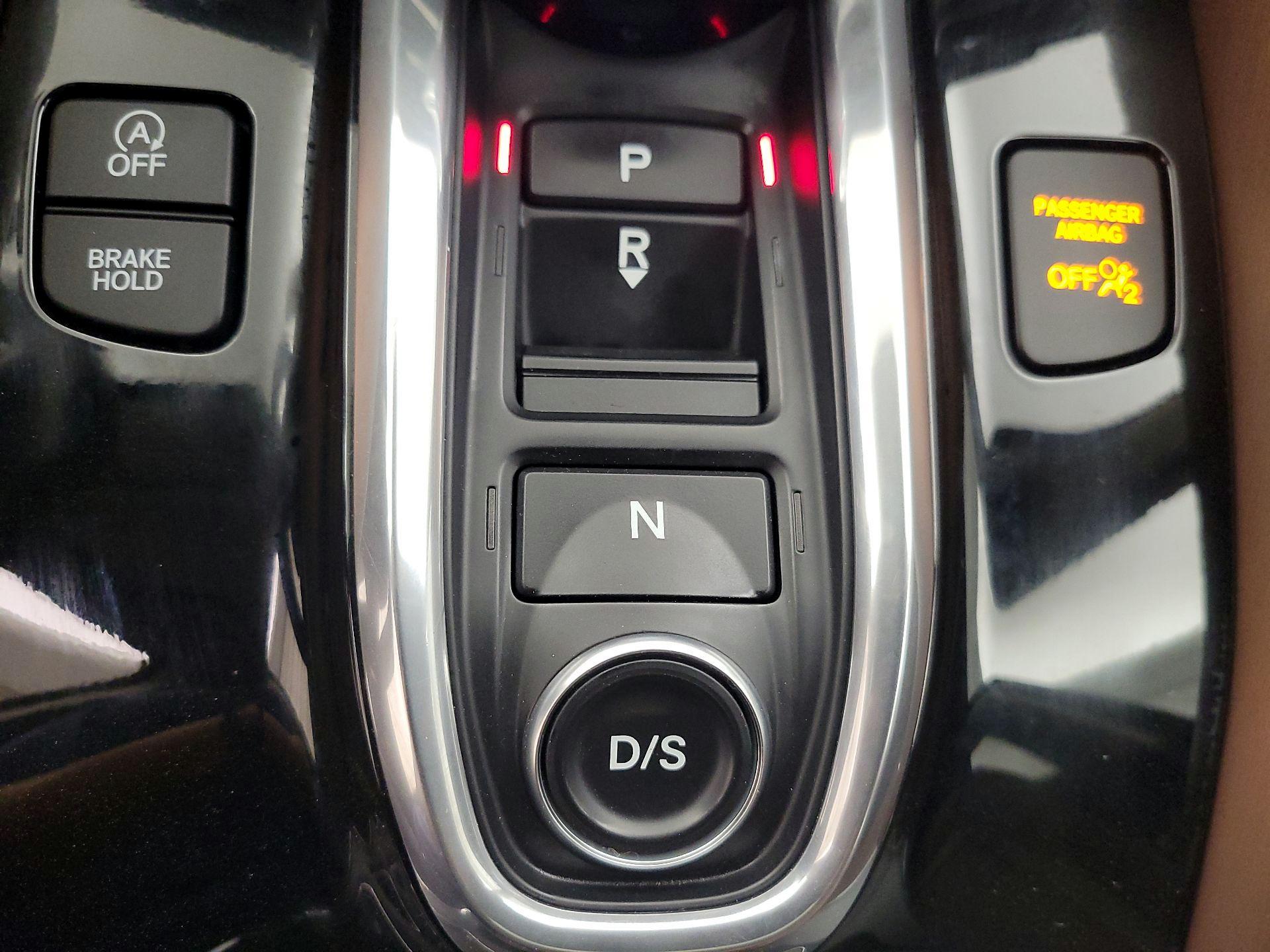 Thumbnail: 2021 Acura TLX - 18