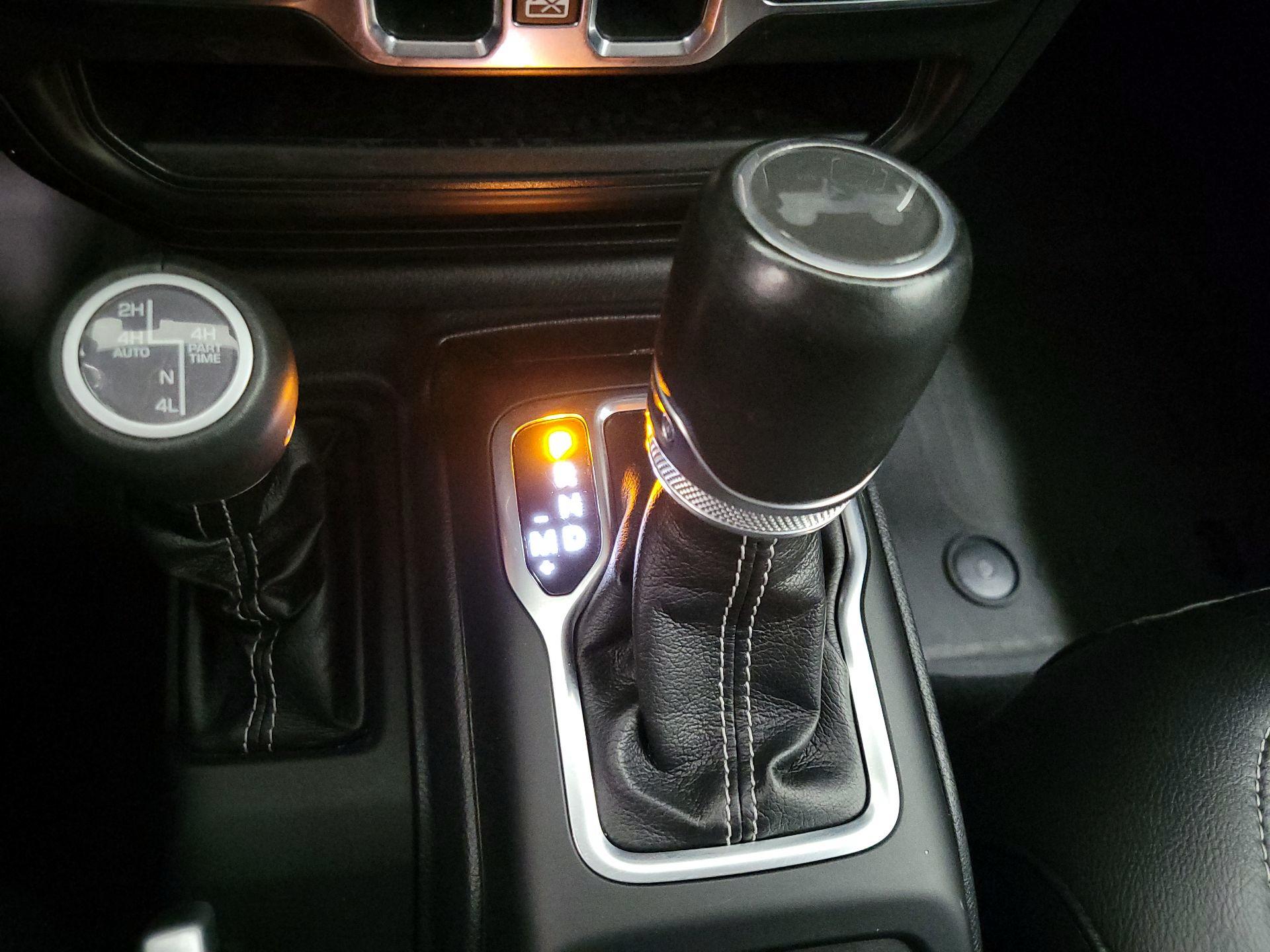 Thumbnail: 2023 Jeep Wrangler - 18