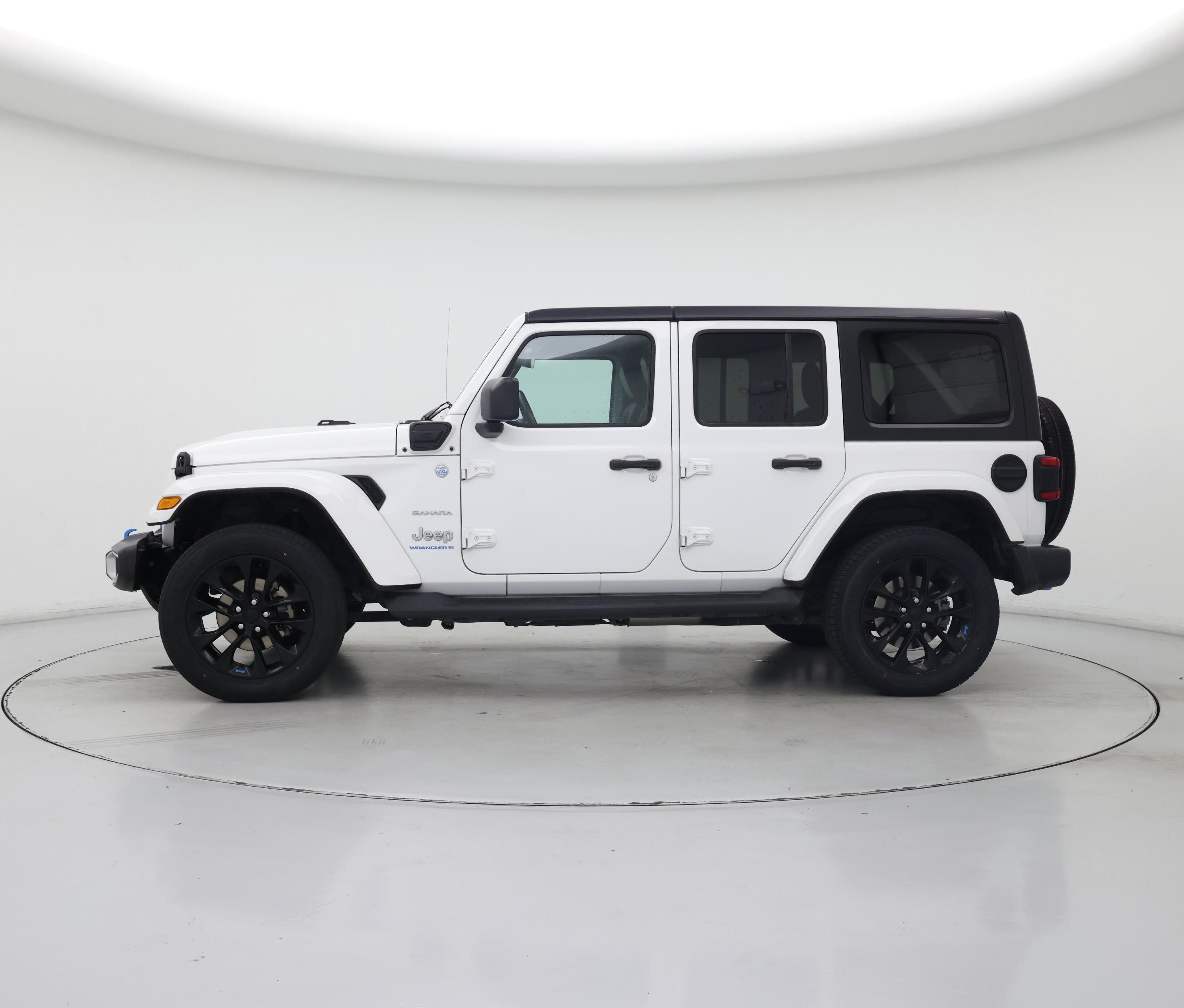 Thumbnail: 2023 Jeep Wrangler - 3