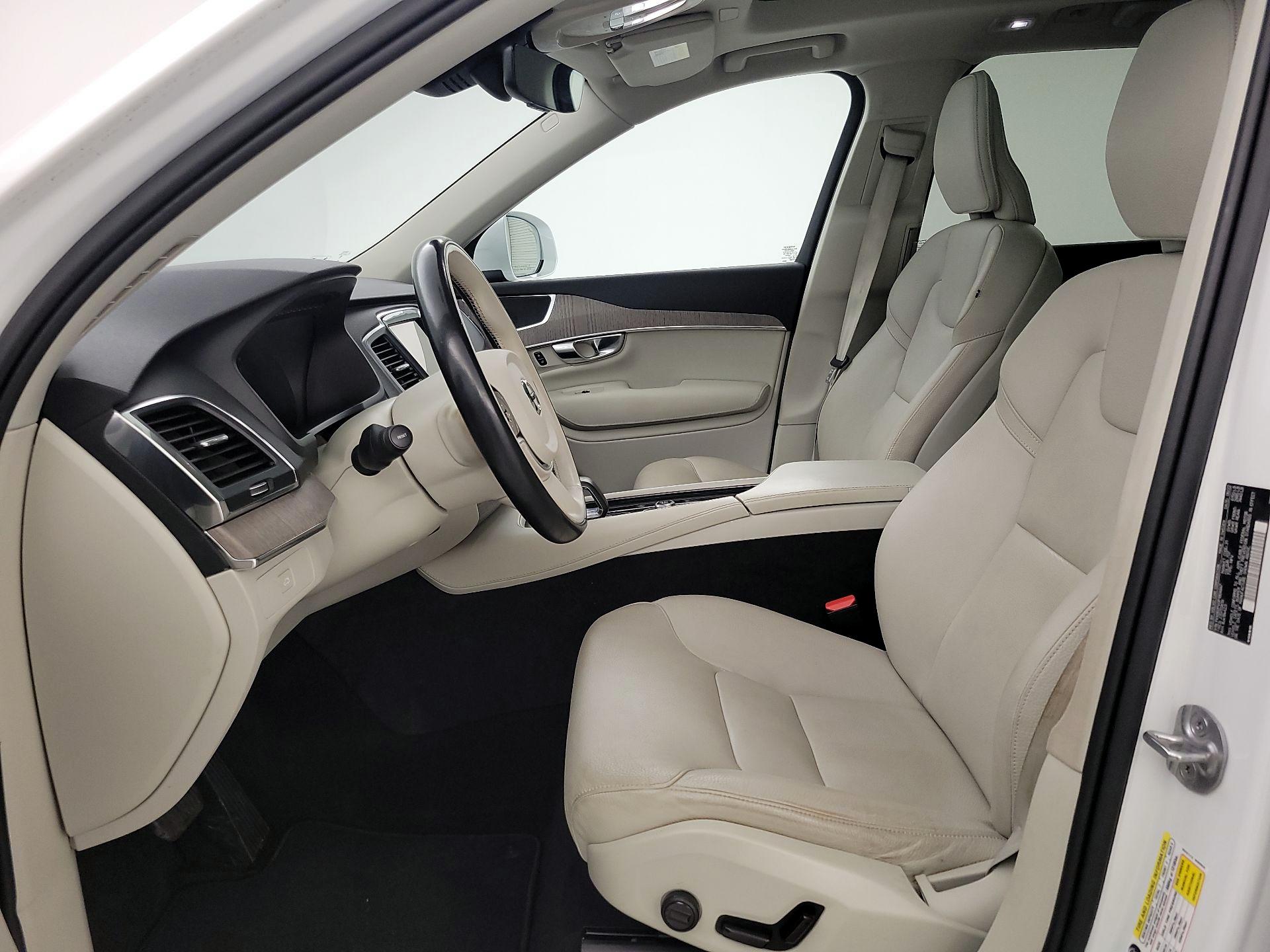 Thumbnail: 2023 Volvo XC90 - 11