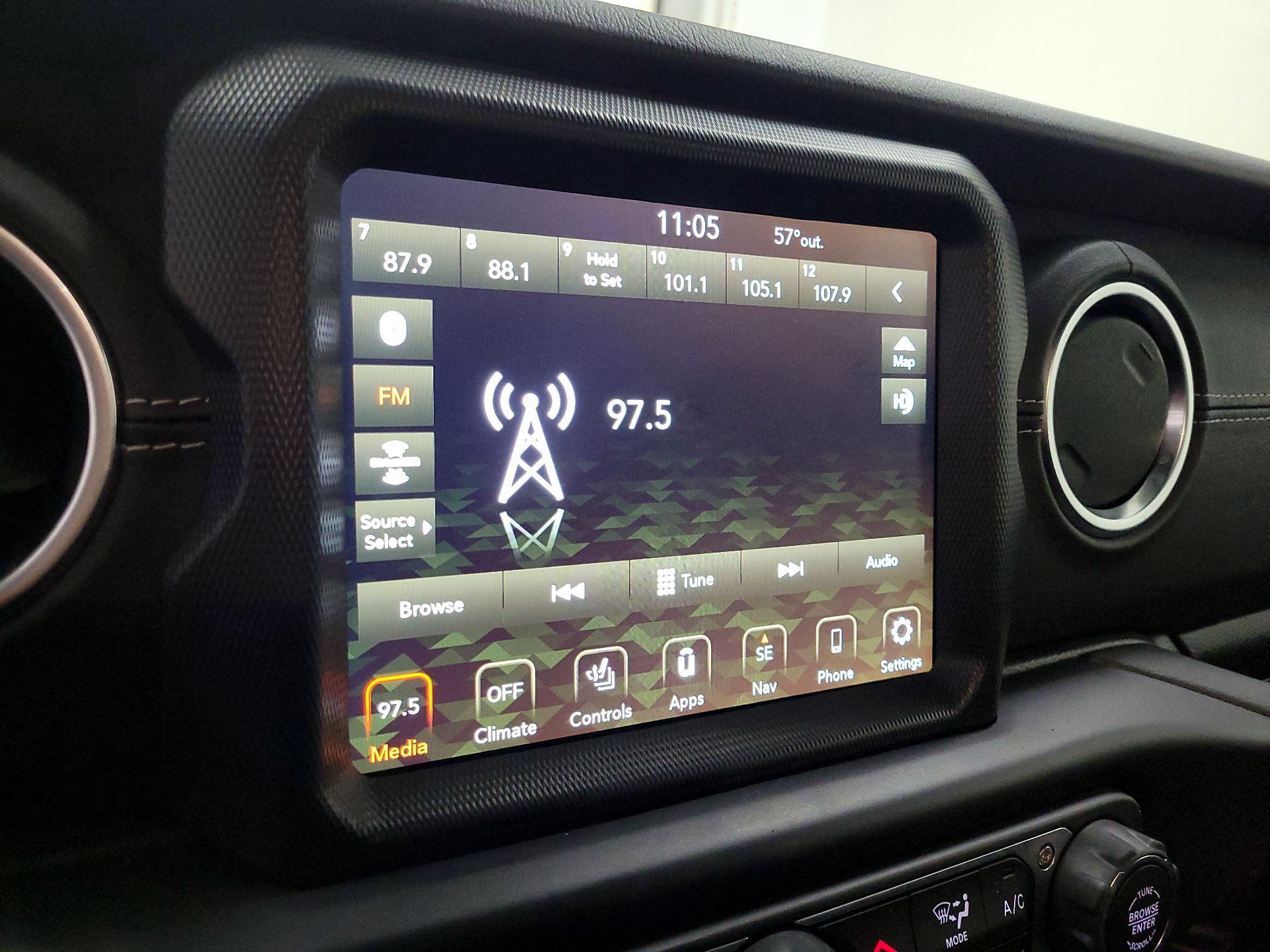 Thumbnail: 2021 Jeep Wrangler - 16