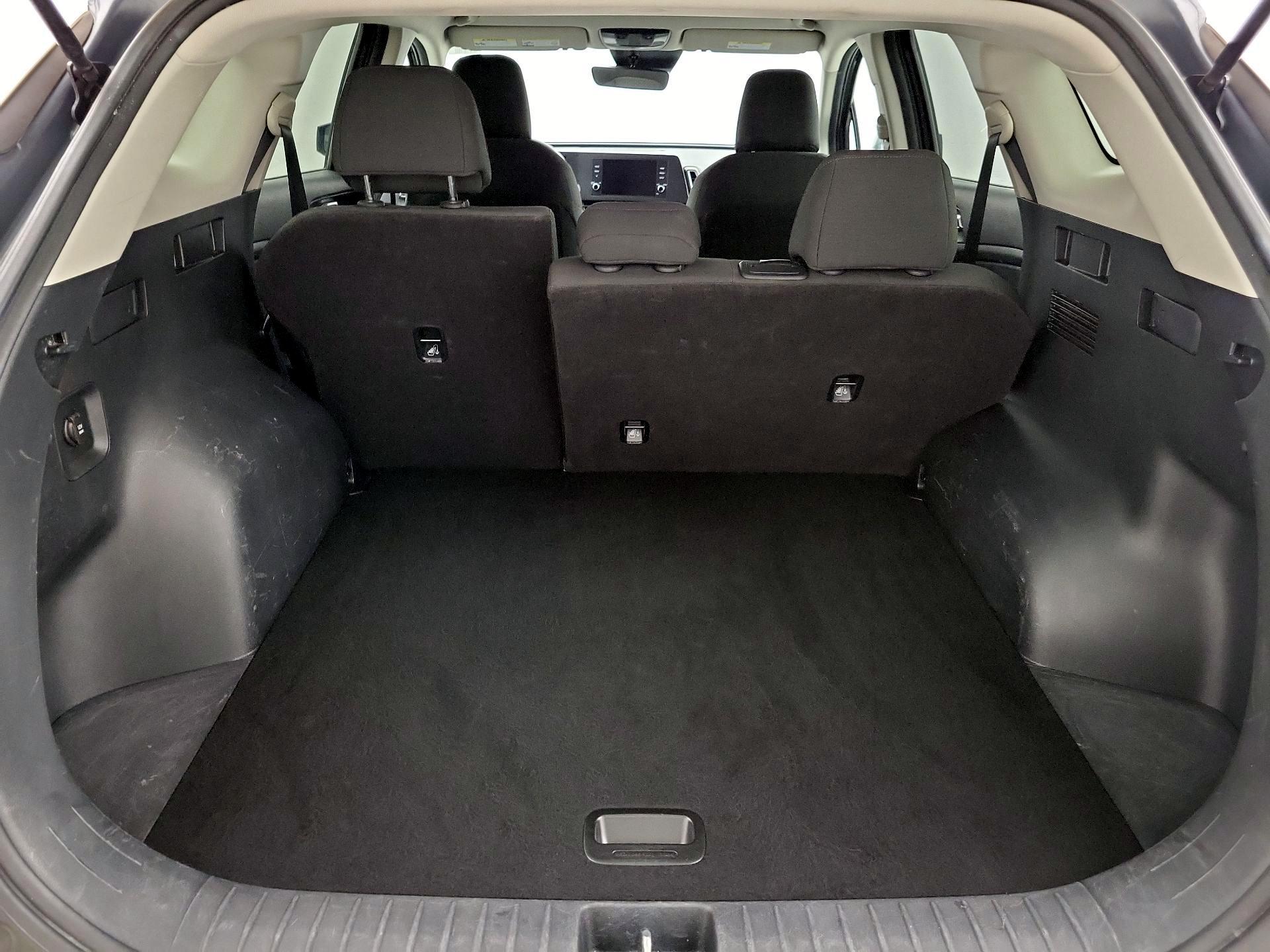 Thumbnail: 2023 Kia Sportage - 20