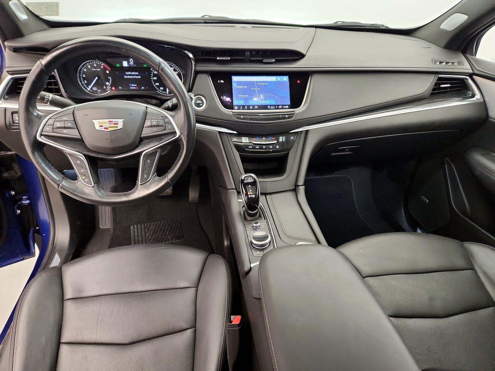 Thumbnail: 2023 Cadillac XT5 - 9