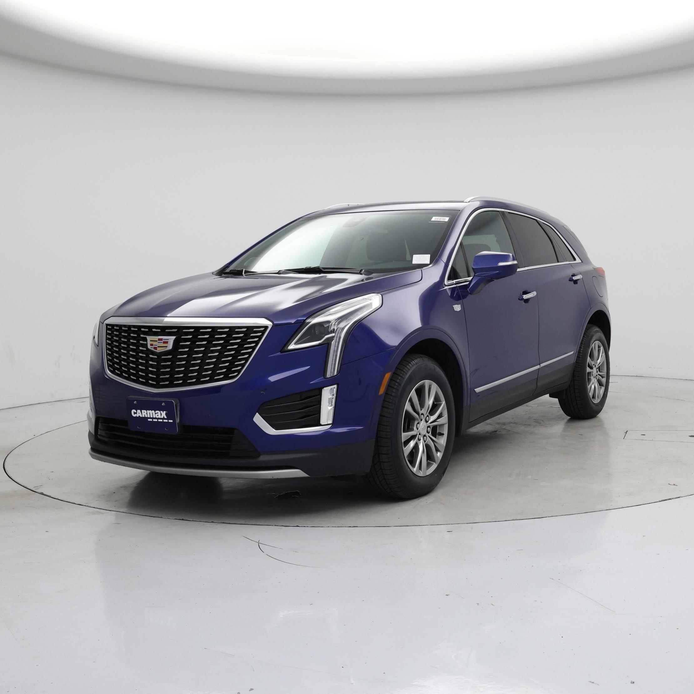 Thumbnail: 2023 Cadillac XT5 - 4