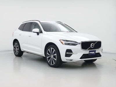 White 2022 Volvo XC60 B5 Momentum