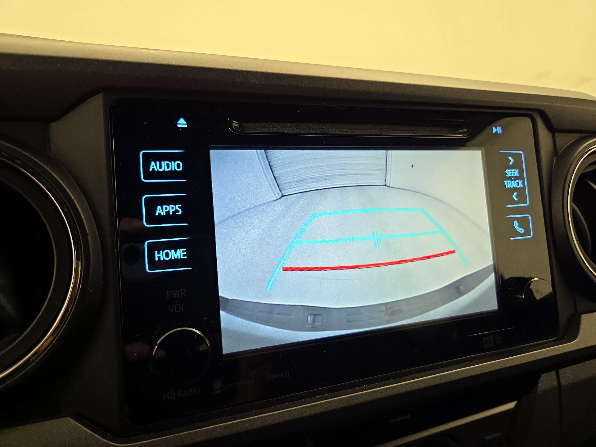 Thumbnail: 2017 Toyota Tacoma - 15