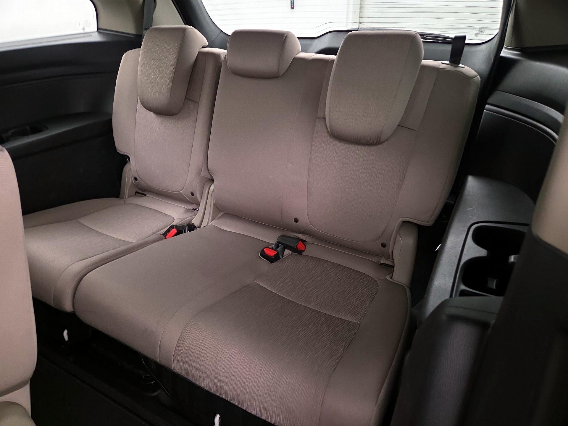 Thumbnail: 2018 Honda Odyssey - 20