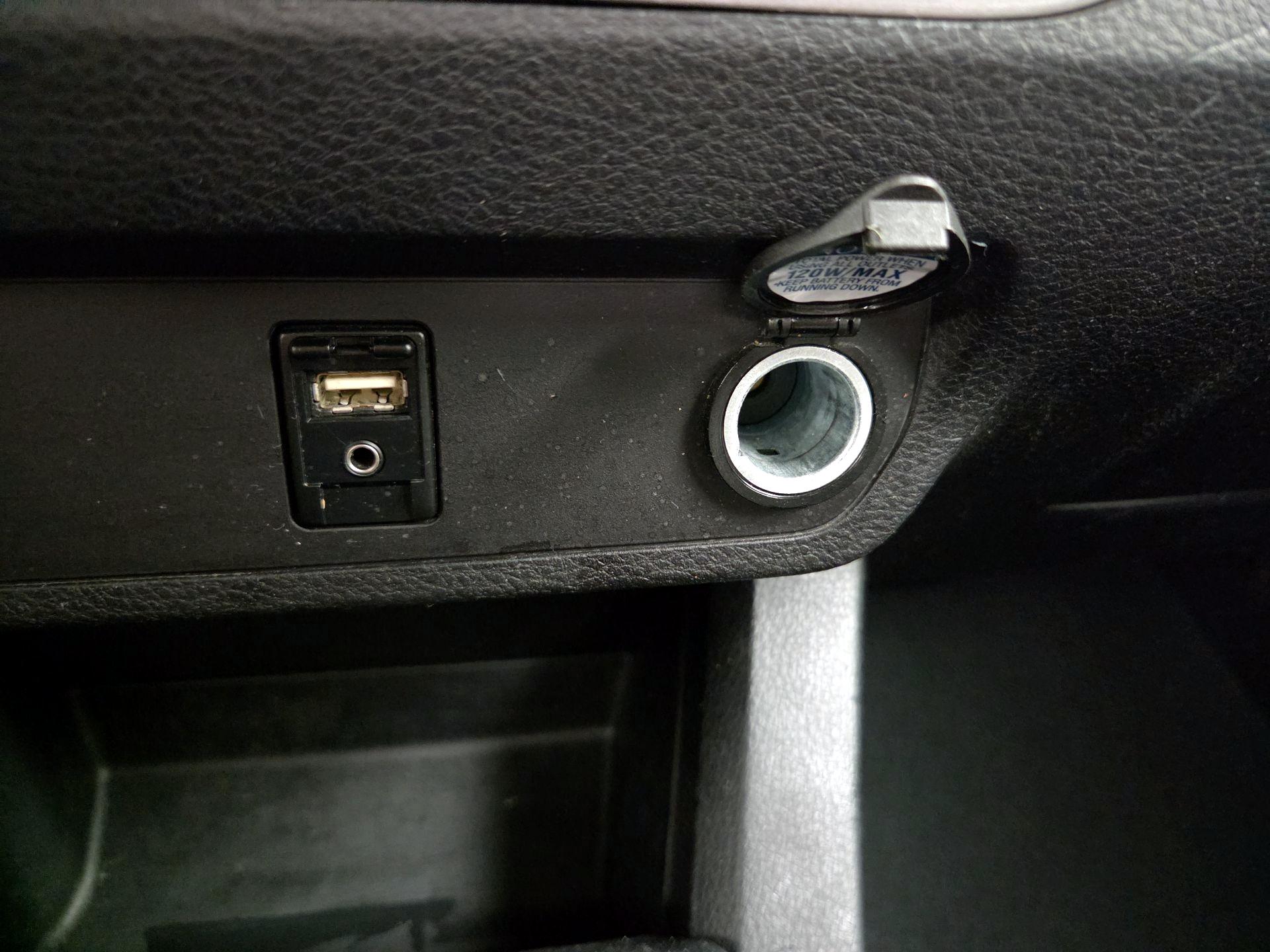 Thumbnail: 2017 Toyota Tacoma - 17