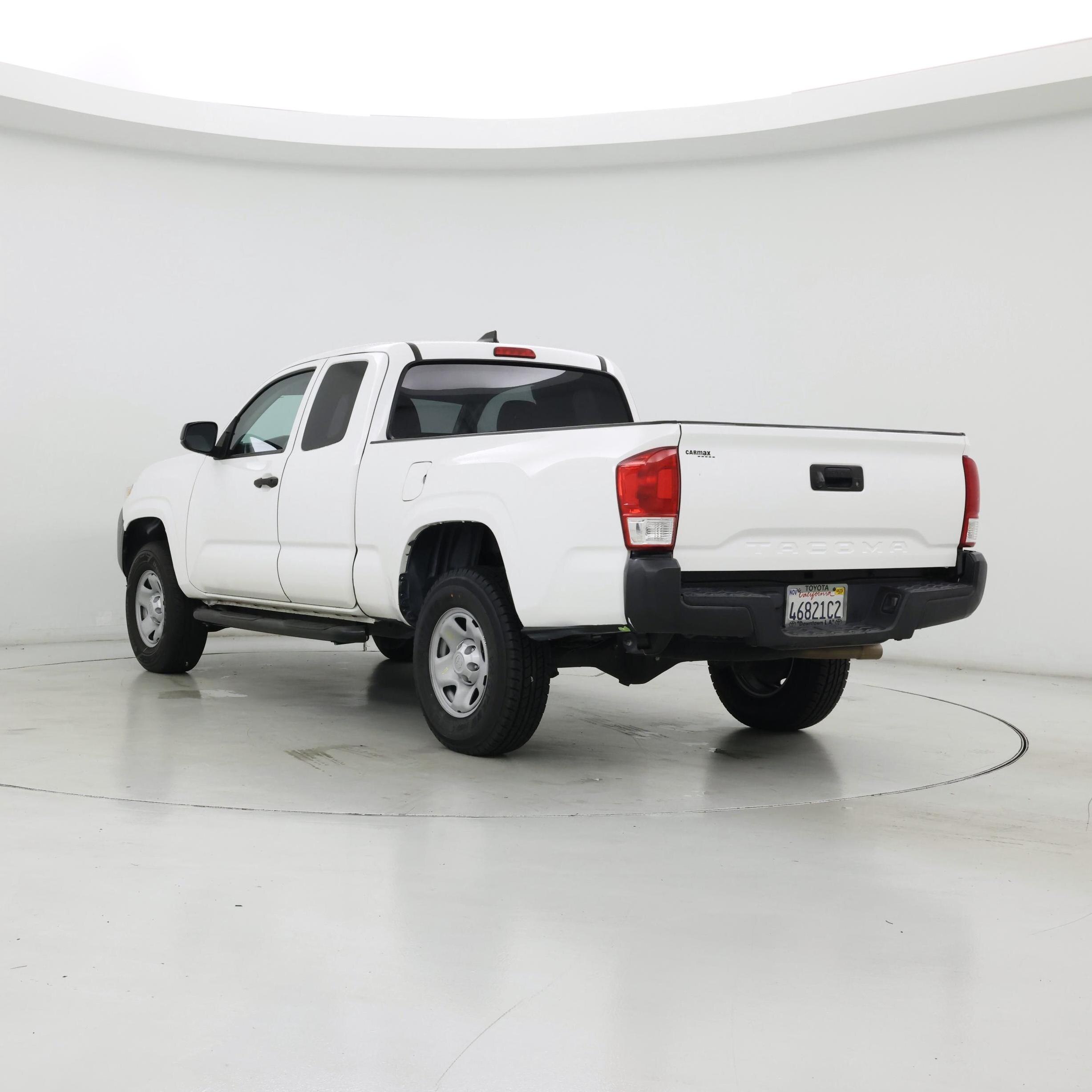 Thumbnail: 2017 Toyota Tacoma - 2