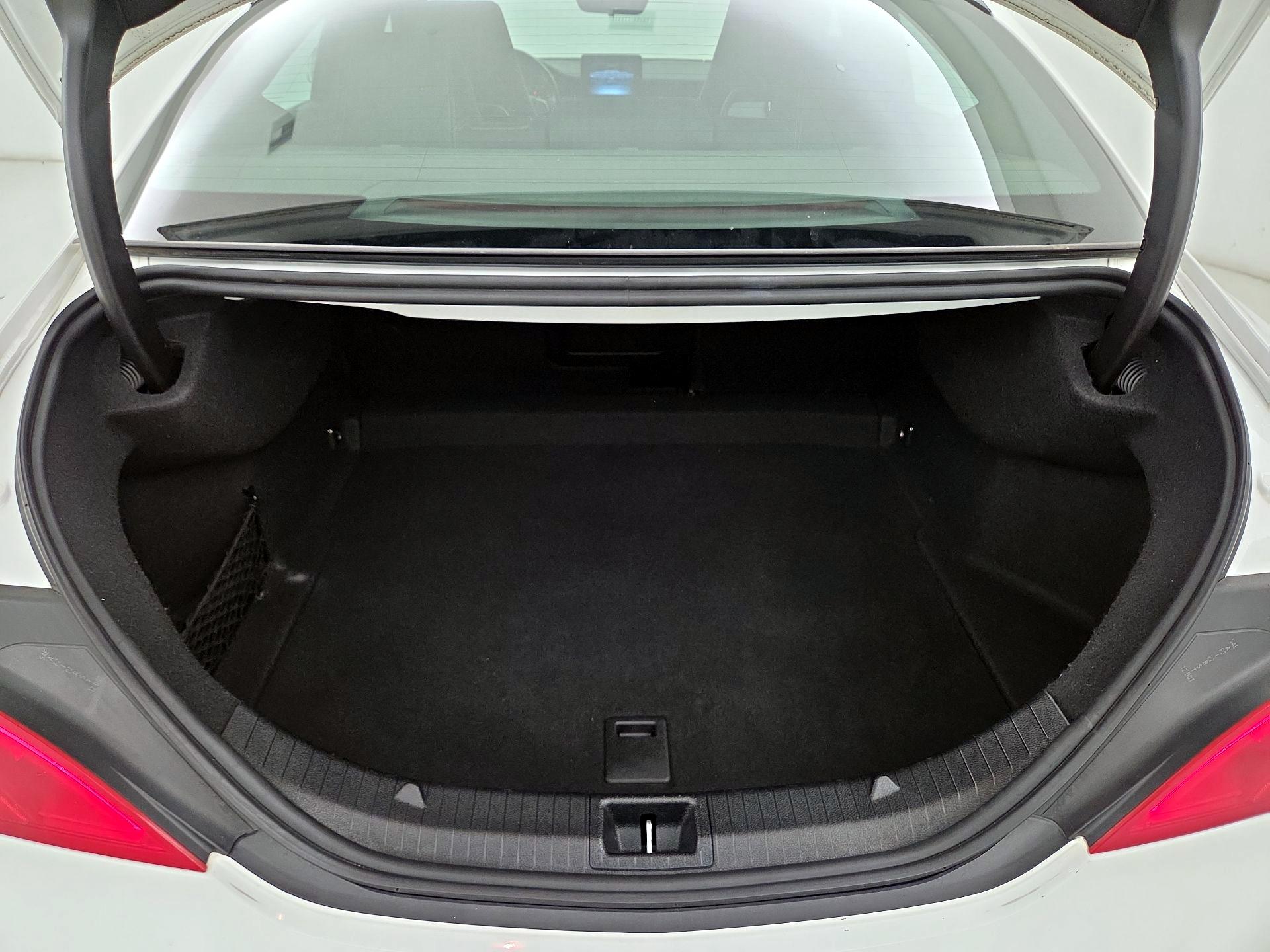 Thumbnail: 2019 Mercedes-Benz CLA - 20