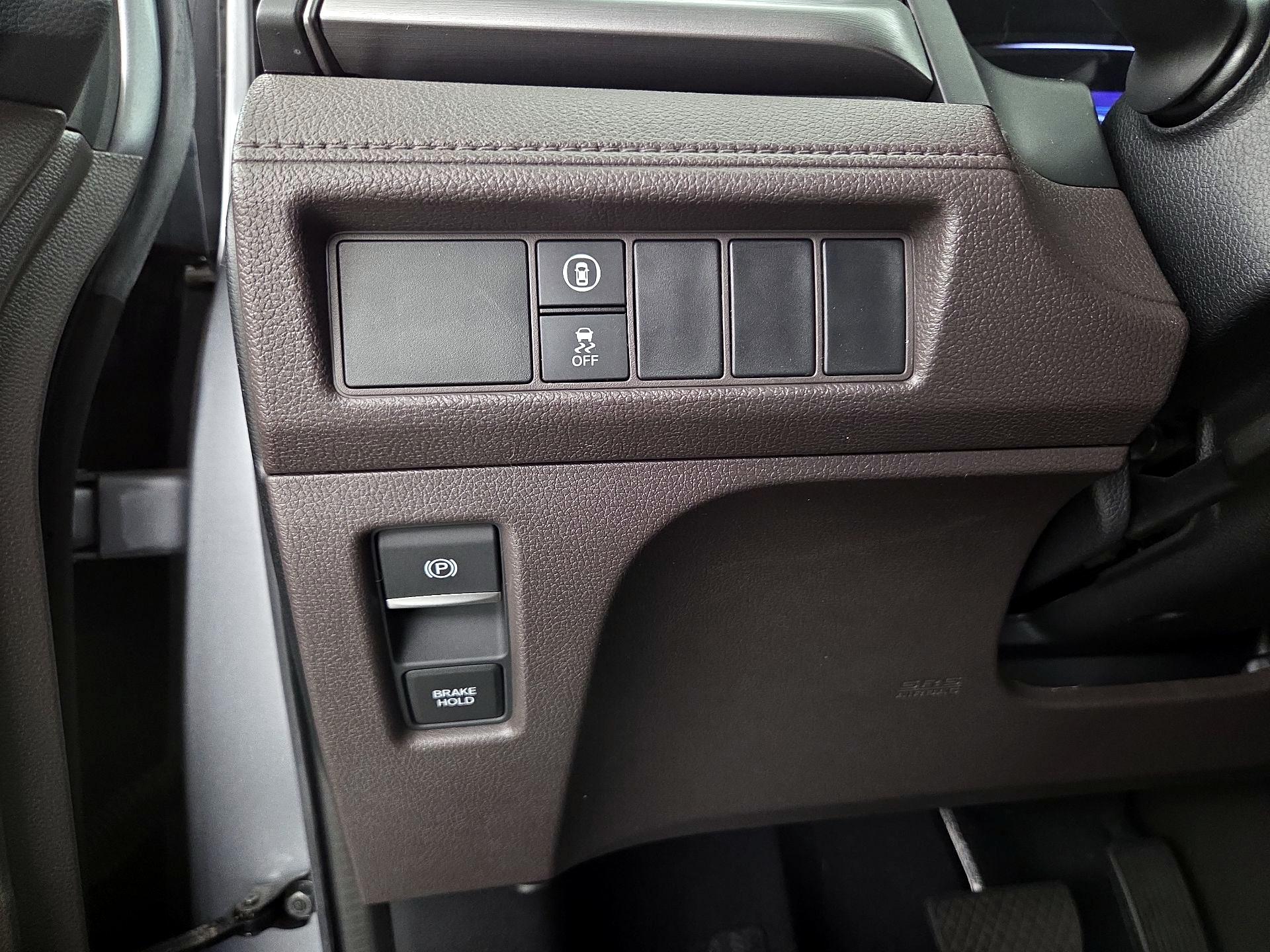 Thumbnail: 2021 Honda Odyssey - 13