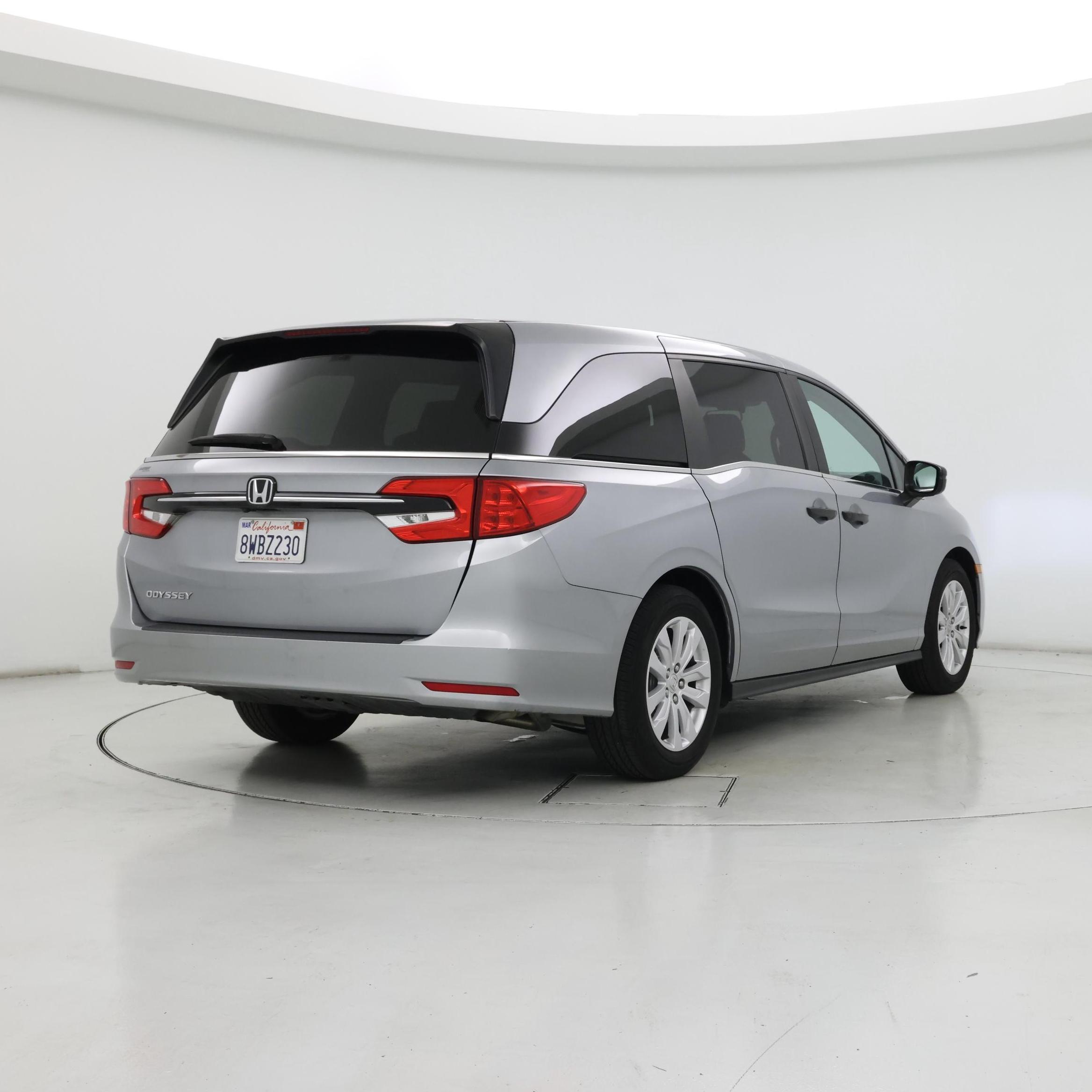 Thumbnail: 2021 Honda Odyssey - 8