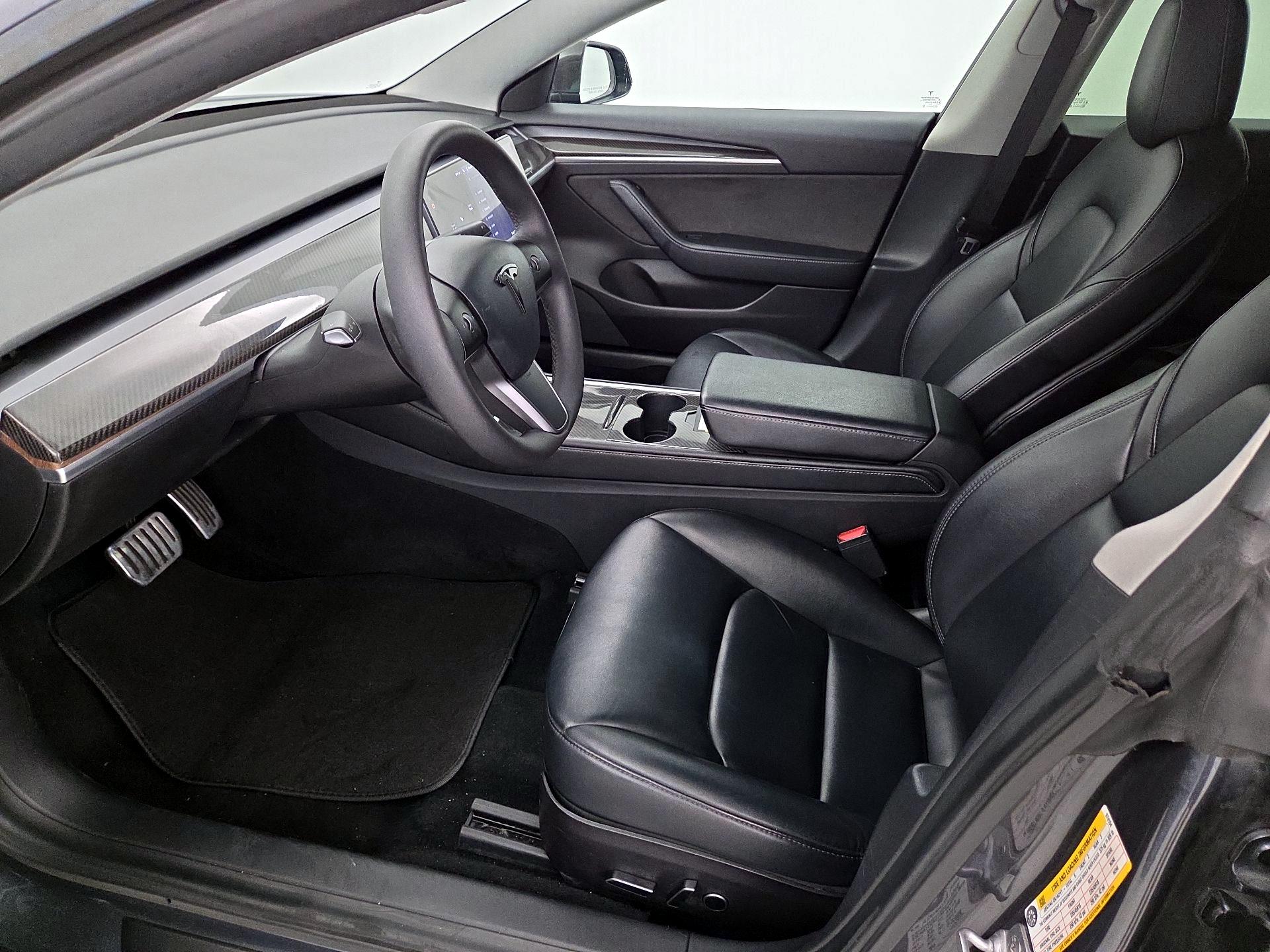 Thumbnail: 2021 Tesla Model 3 - 11