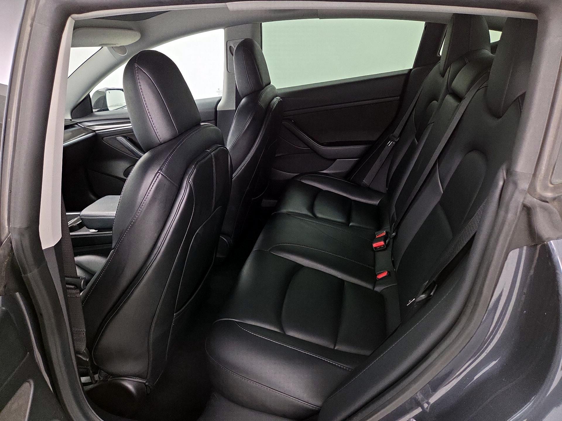 Thumbnail: 2021 Tesla Model 3 - 18