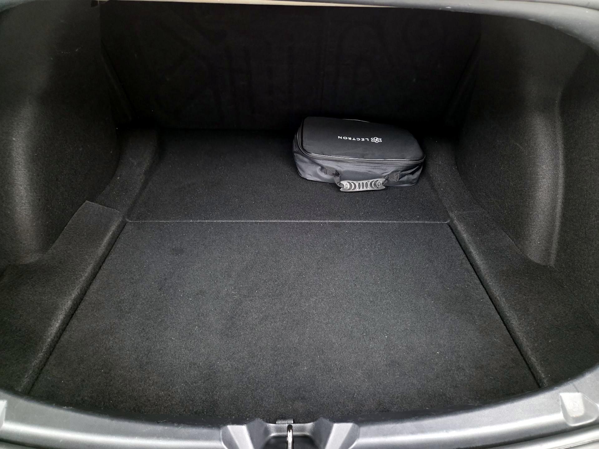 Thumbnail: 2021 Tesla Model 3 - 19