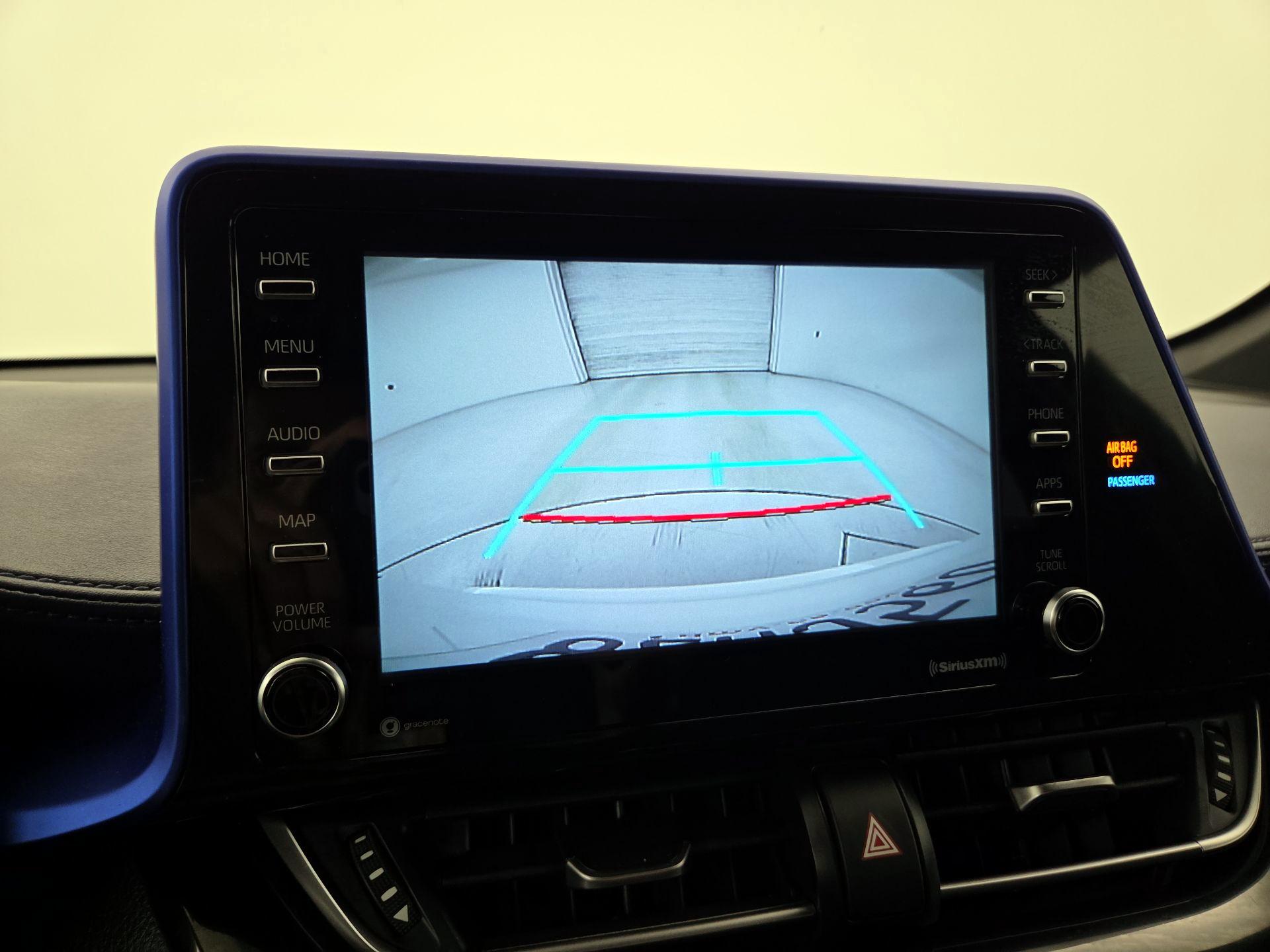 Thumbnail: 2021 Toyota C-HR - 14