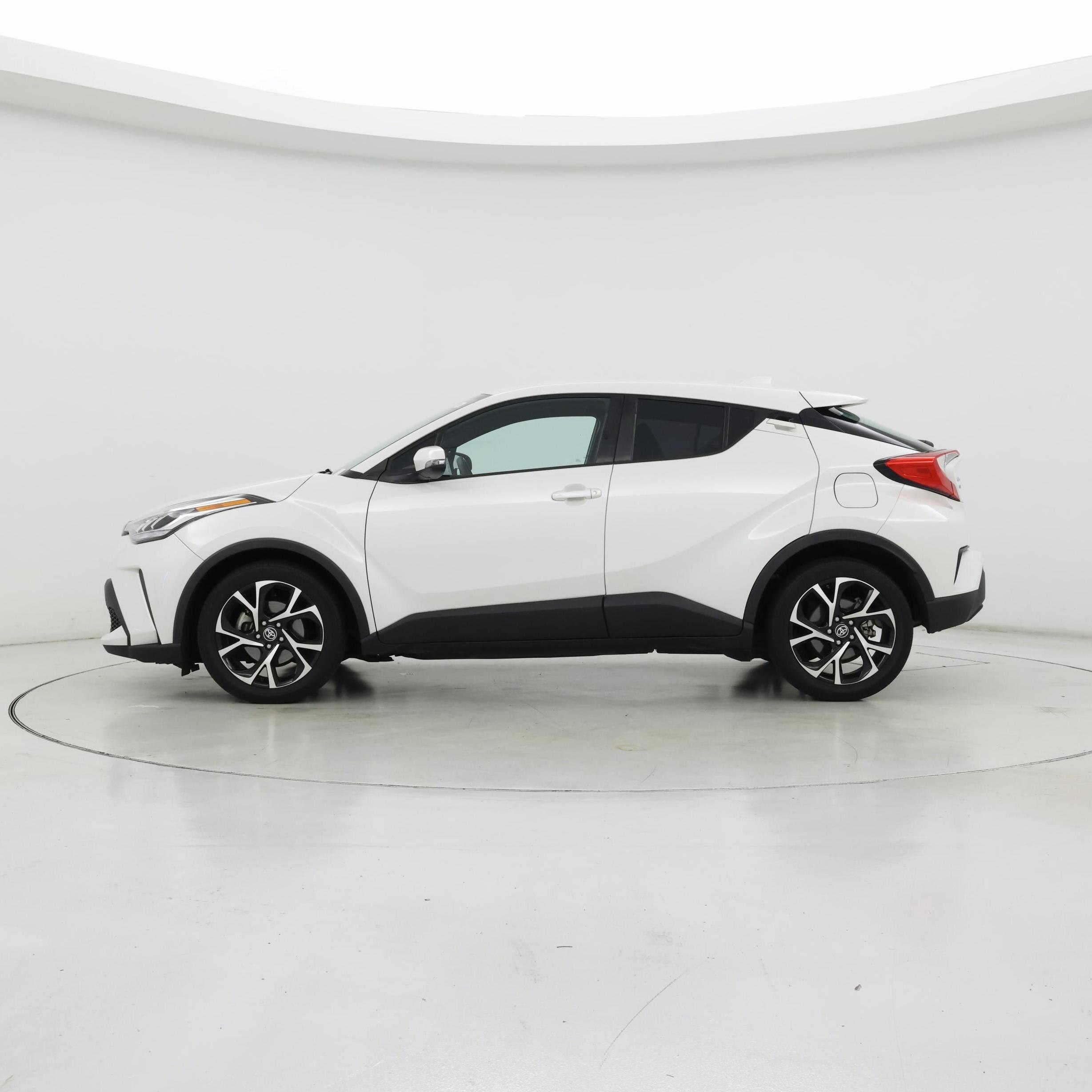Thumbnail: 2021 Toyota C-HR - 3