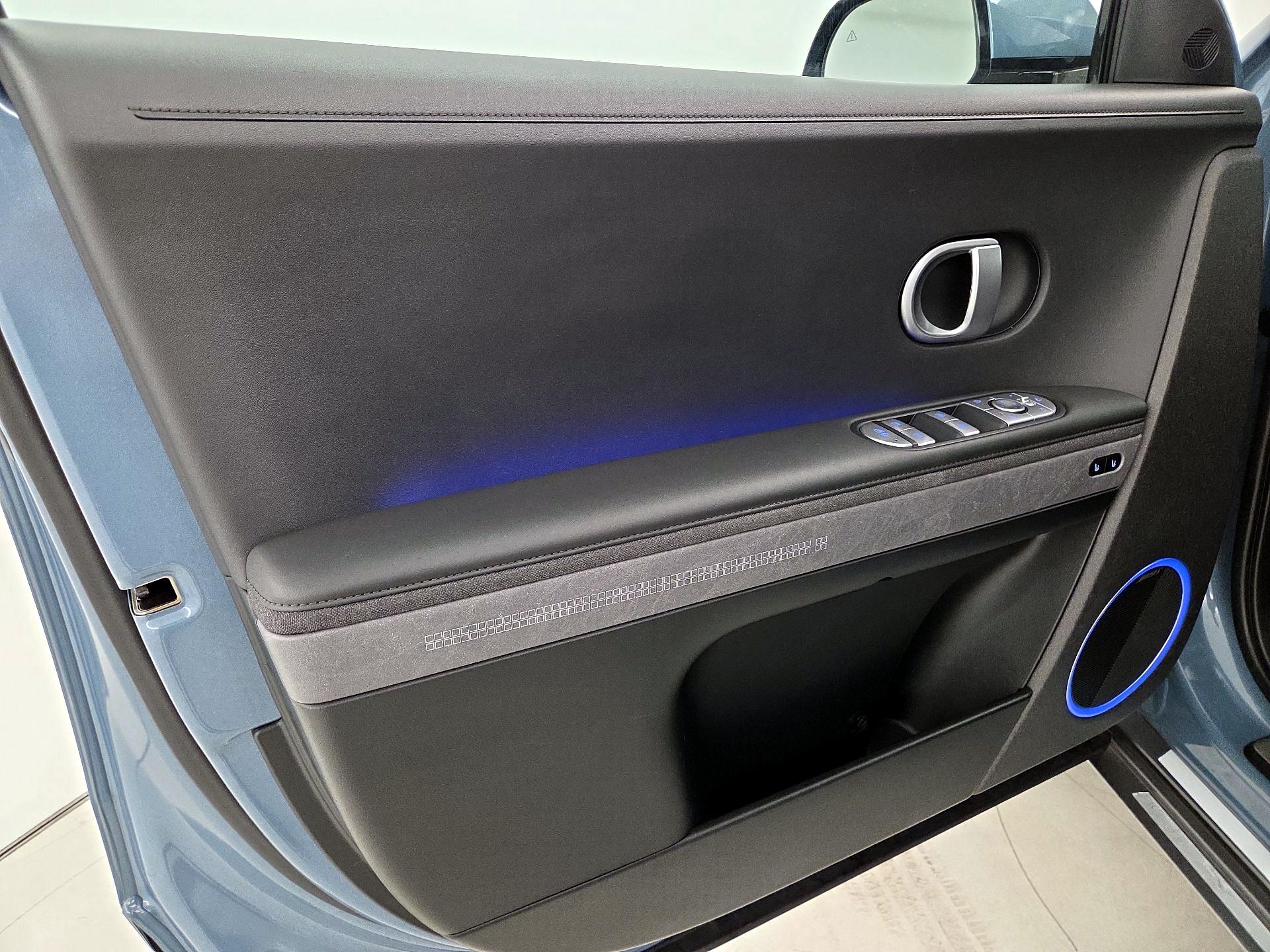 Thumbnail: 2024 Hyundai Ioniq 5 - 12