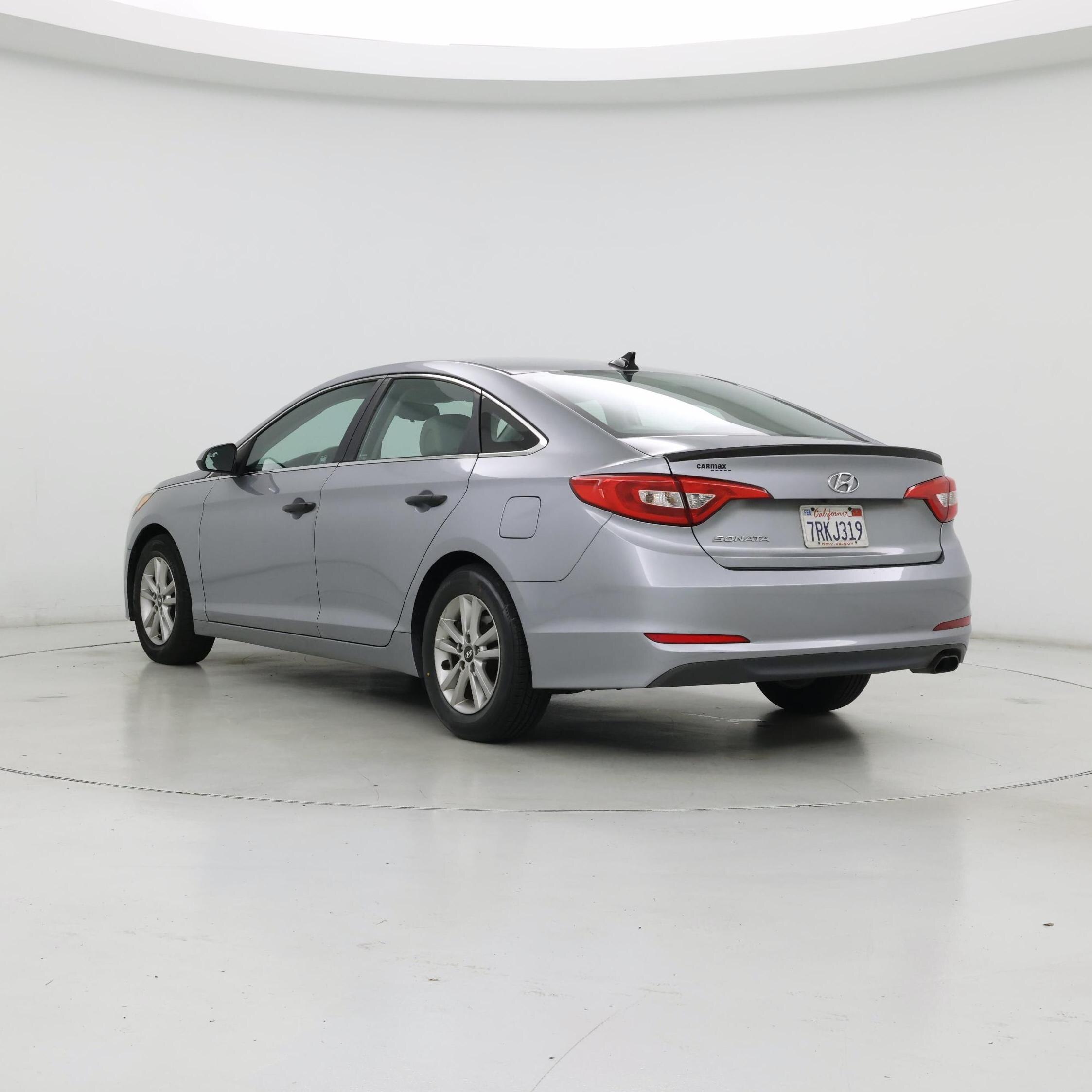 Thumbnail: 2016 Hyundai Sonata - 2