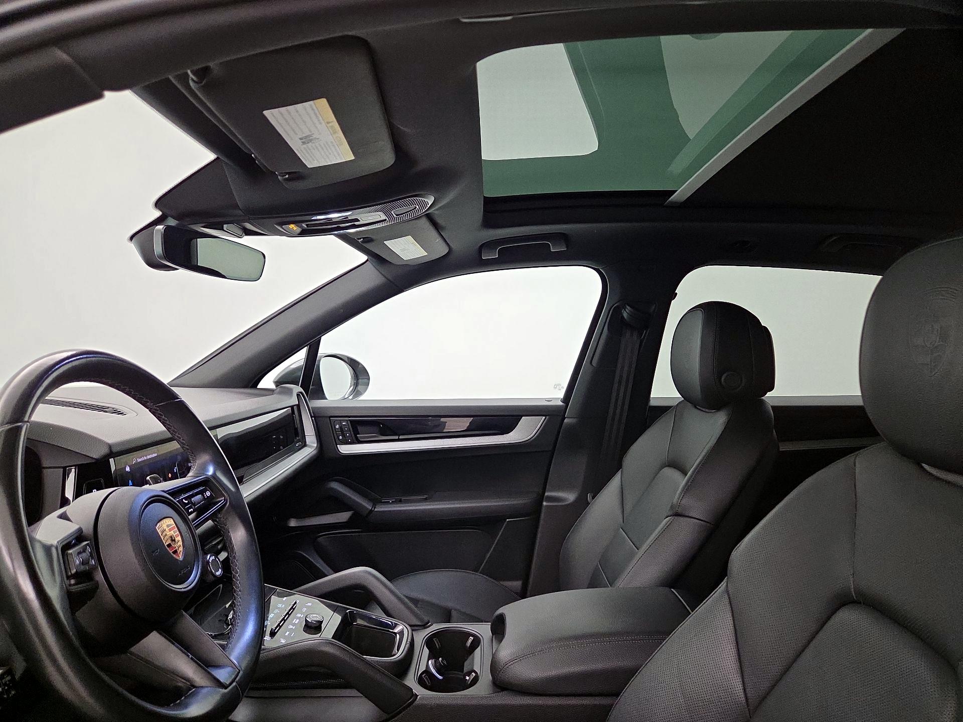 Thumbnail: 2024 Porsche Cayenne - 20