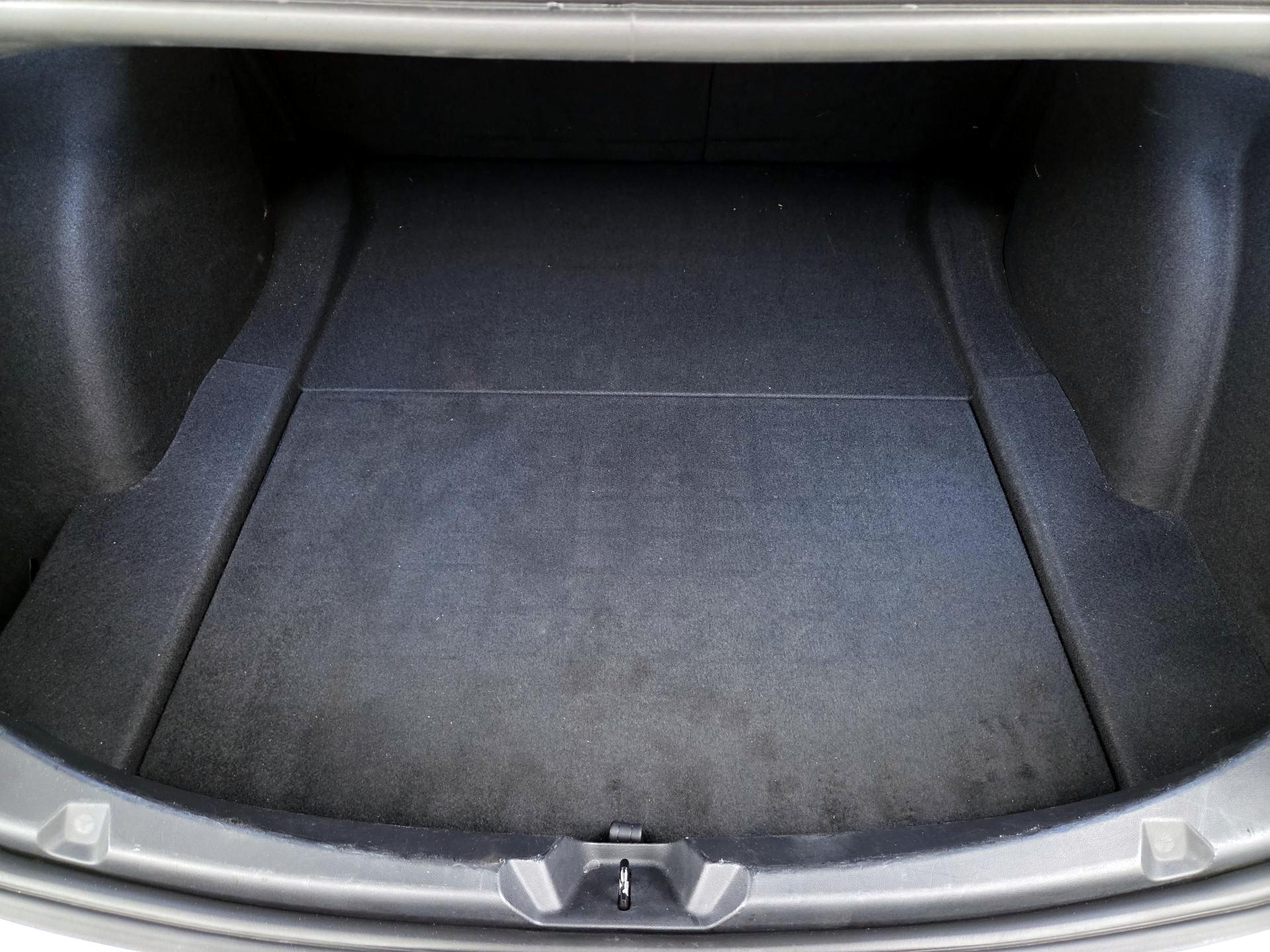 Thumbnail: 2020 Tesla Model 3 - 19