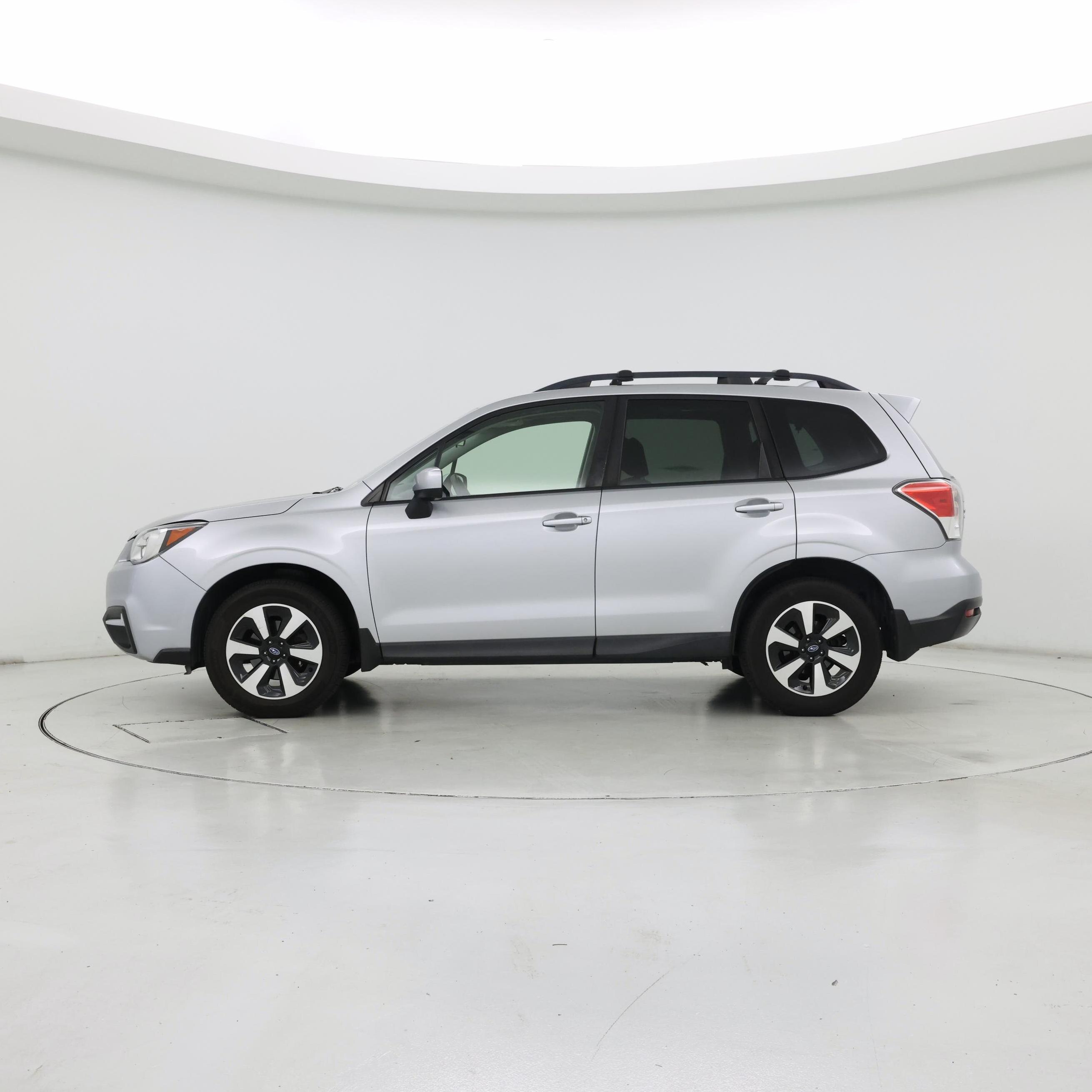 Thumbnail: 2018 Subaru Forester - 3