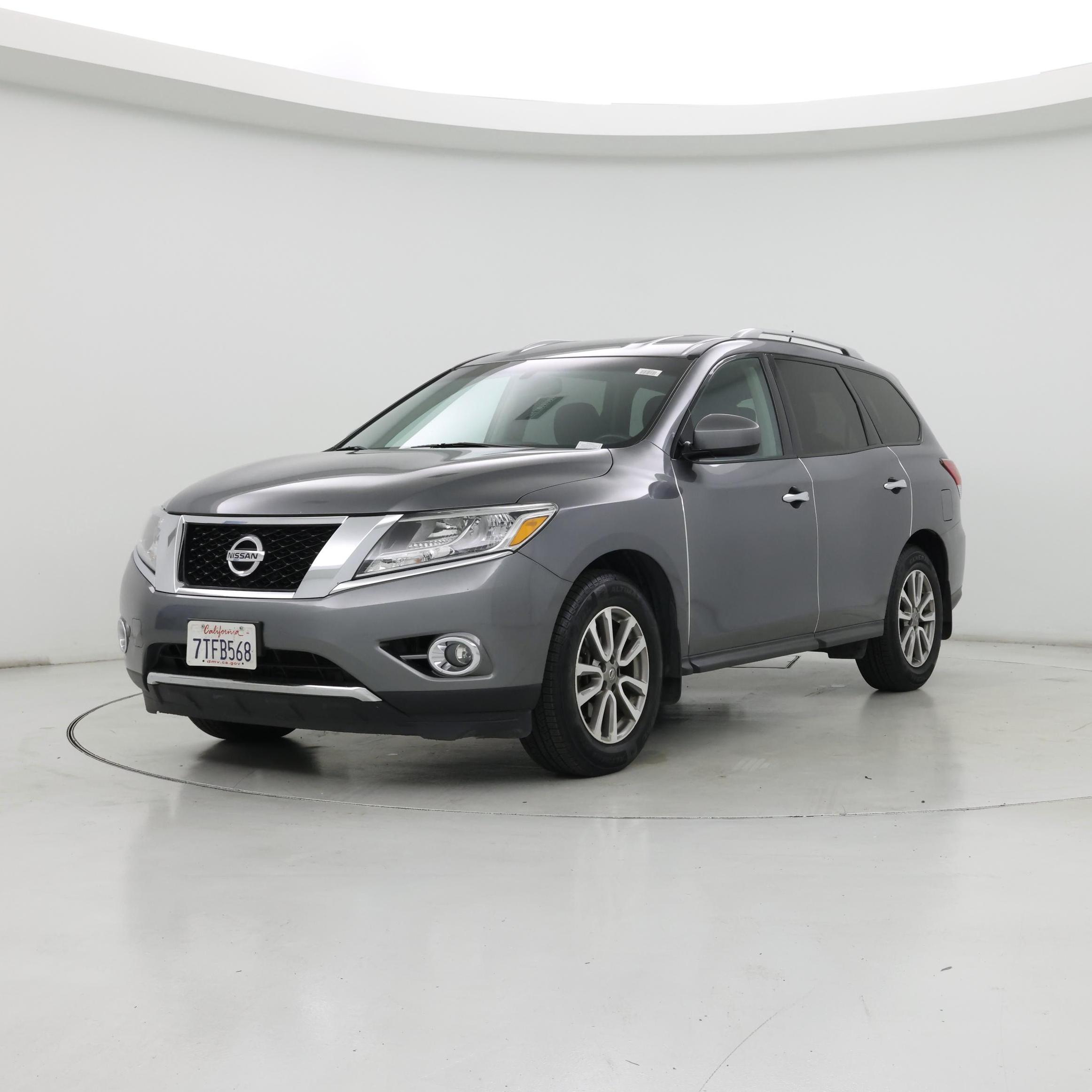 Thumbnail: 2016 Nissan Pathfinder - 4