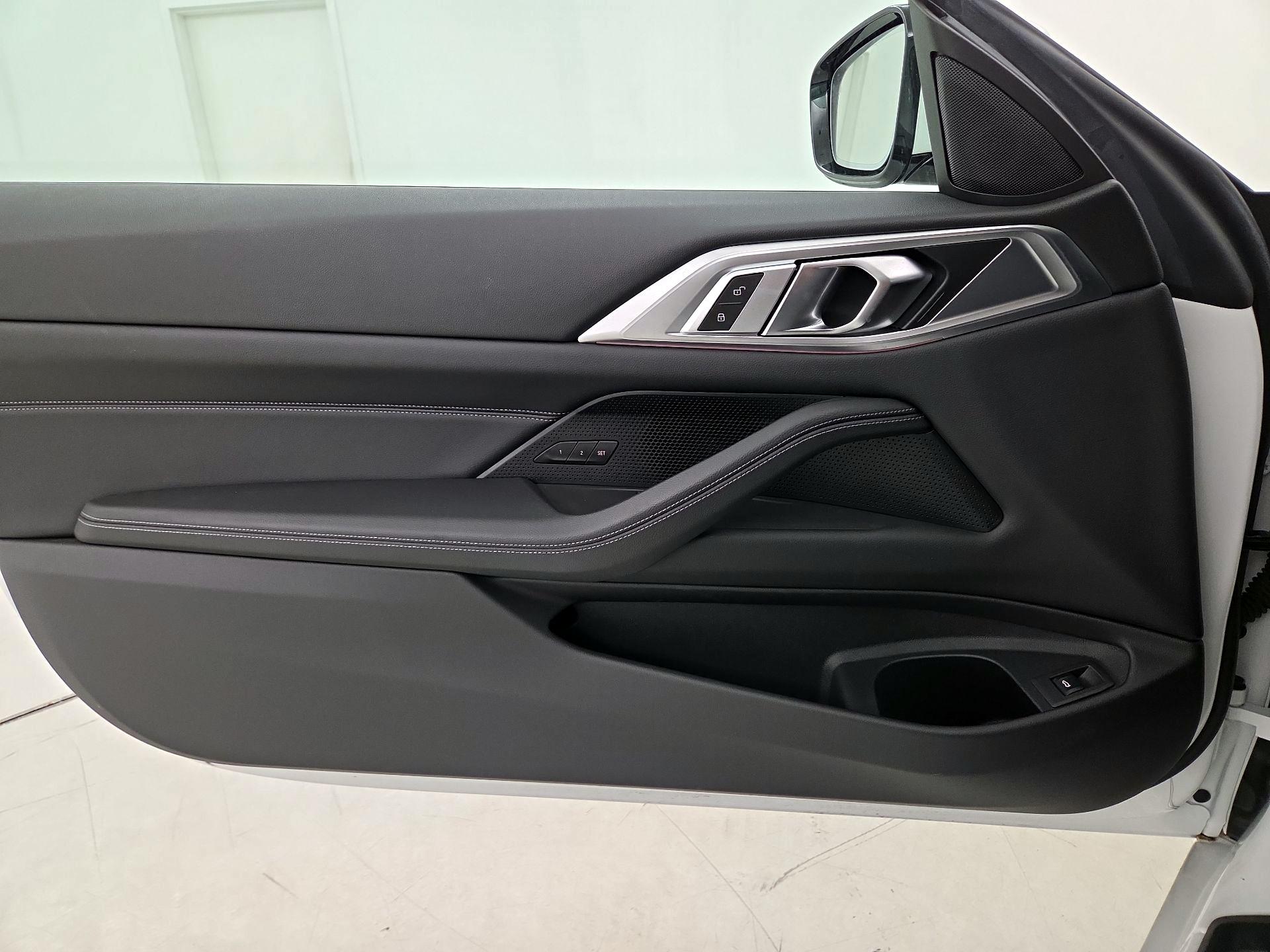 Thumbnail: 2023 BMW 4 Series - 12