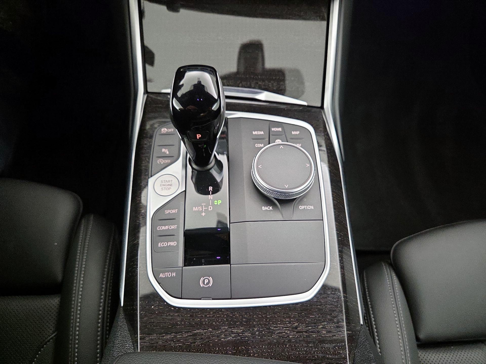 Thumbnail: 2023 BMW 4 Series - 18