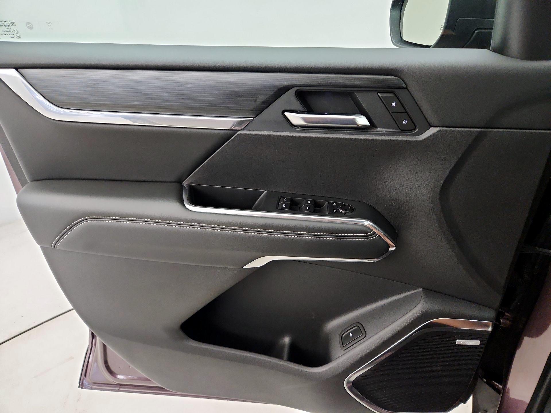 Thumbnail: 2025 GMC Acadia - 12