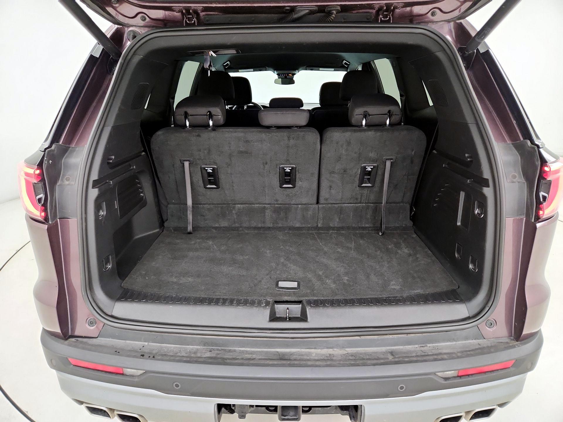 Thumbnail: 2025 GMC Acadia - 16