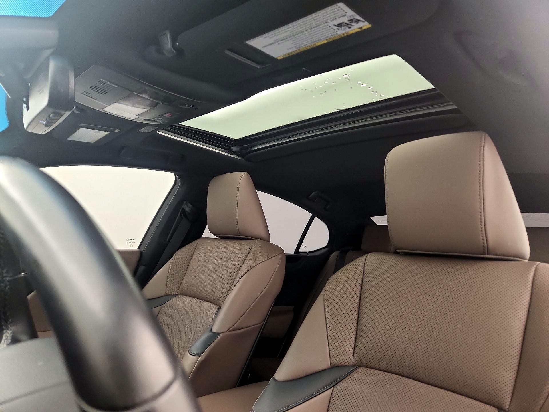 Thumbnail: 2023 Lexus ES - 20