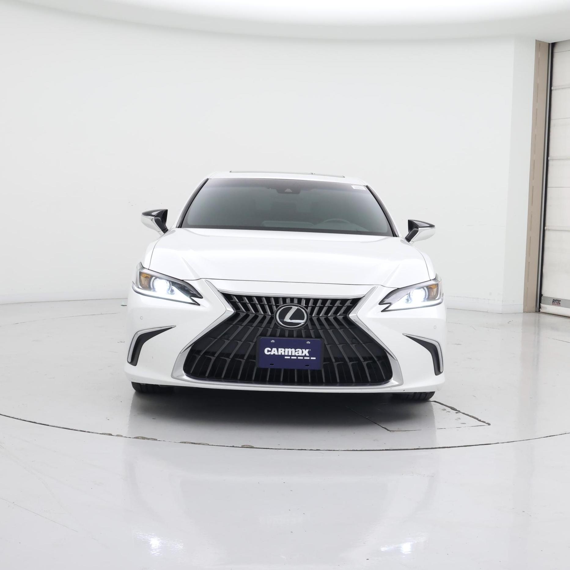 Thumbnail: 2023 Lexus ES - 5