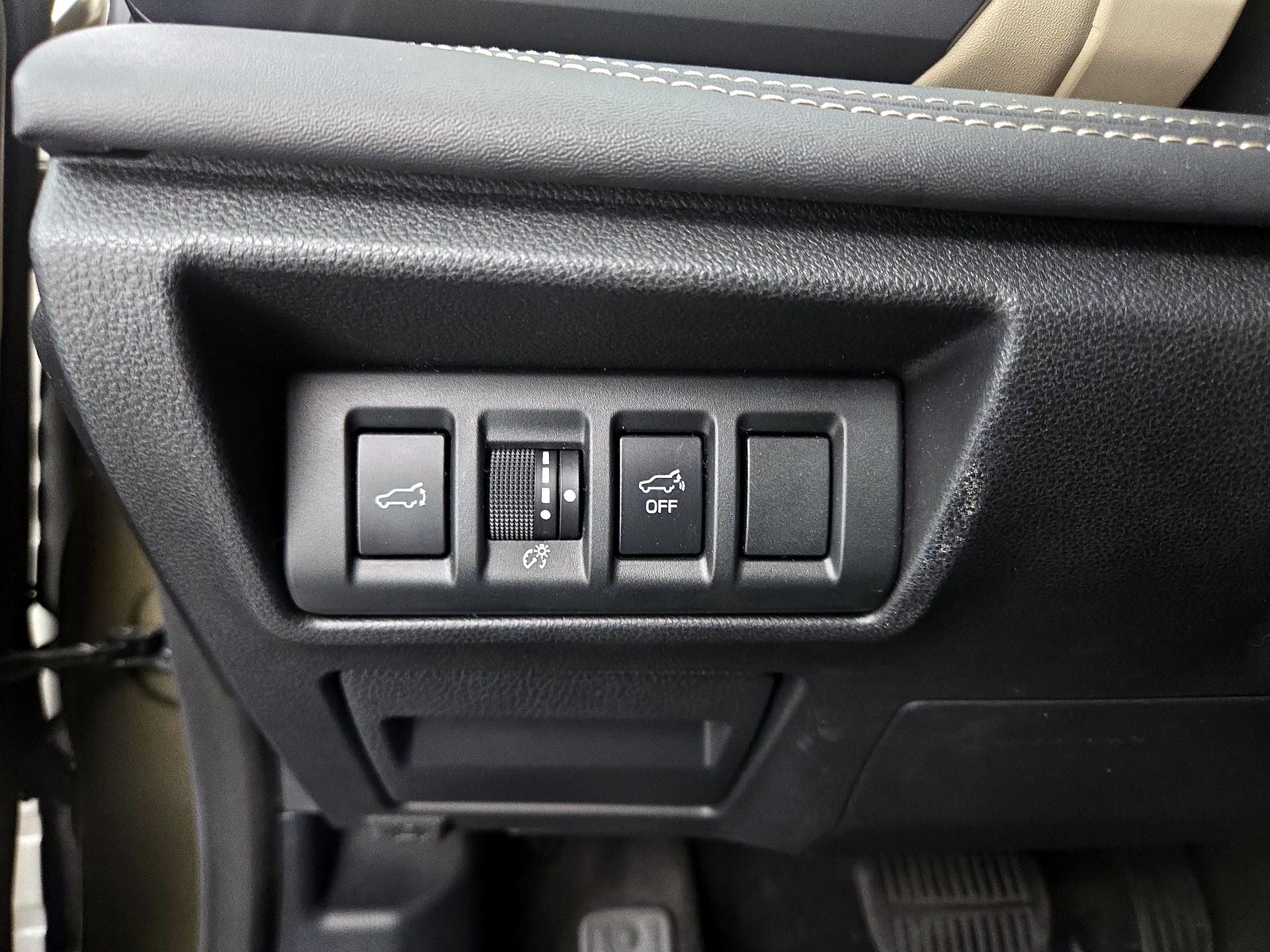 Thumbnail: 2020 Subaru Outback - 13