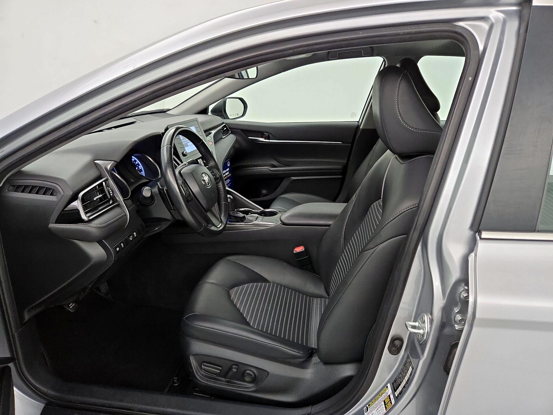 Thumbnail: 2023 Toyota Camry - 11