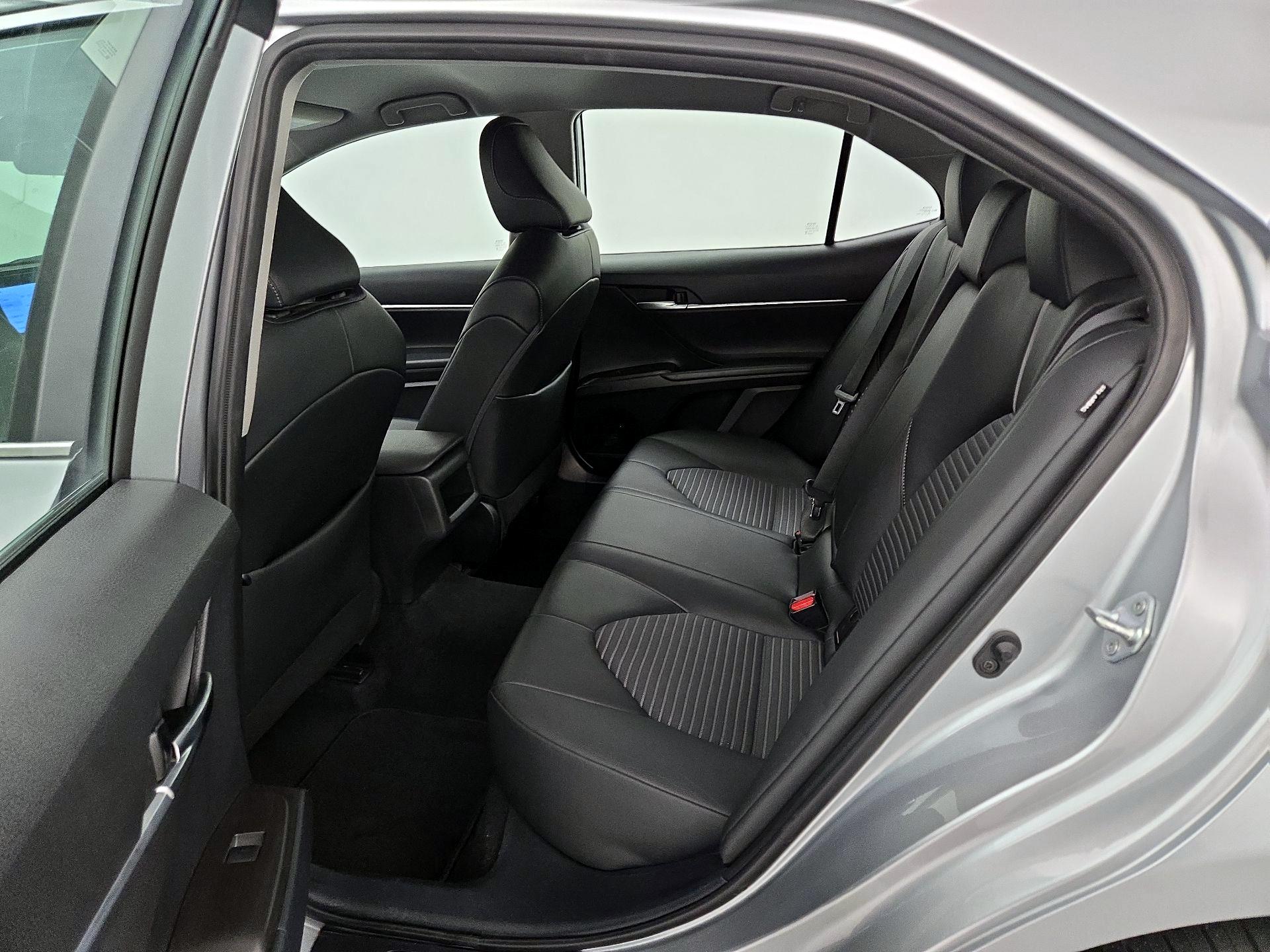 Thumbnail: 2023 Toyota Camry - 19