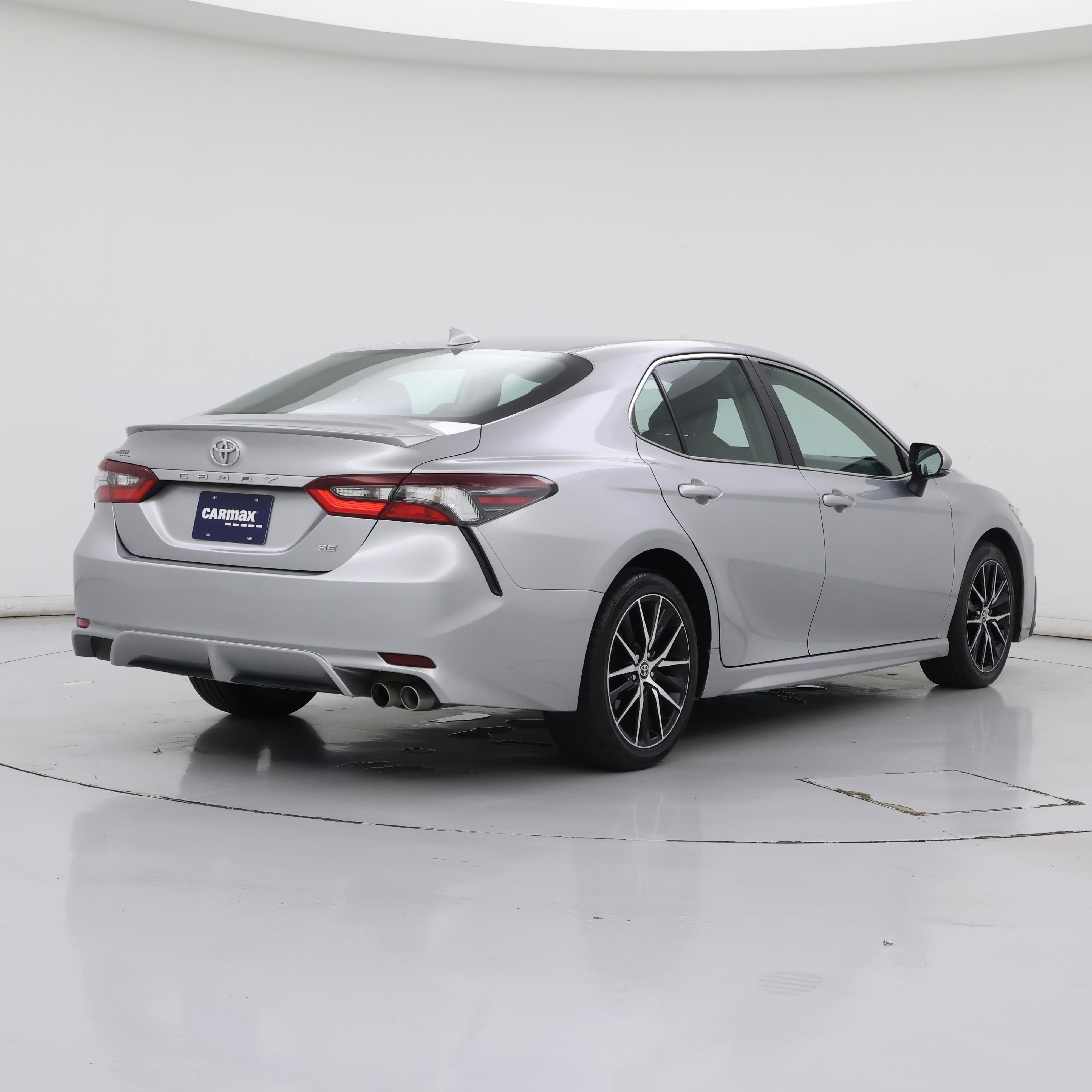 Thumbnail: 2023 Toyota Camry - 8