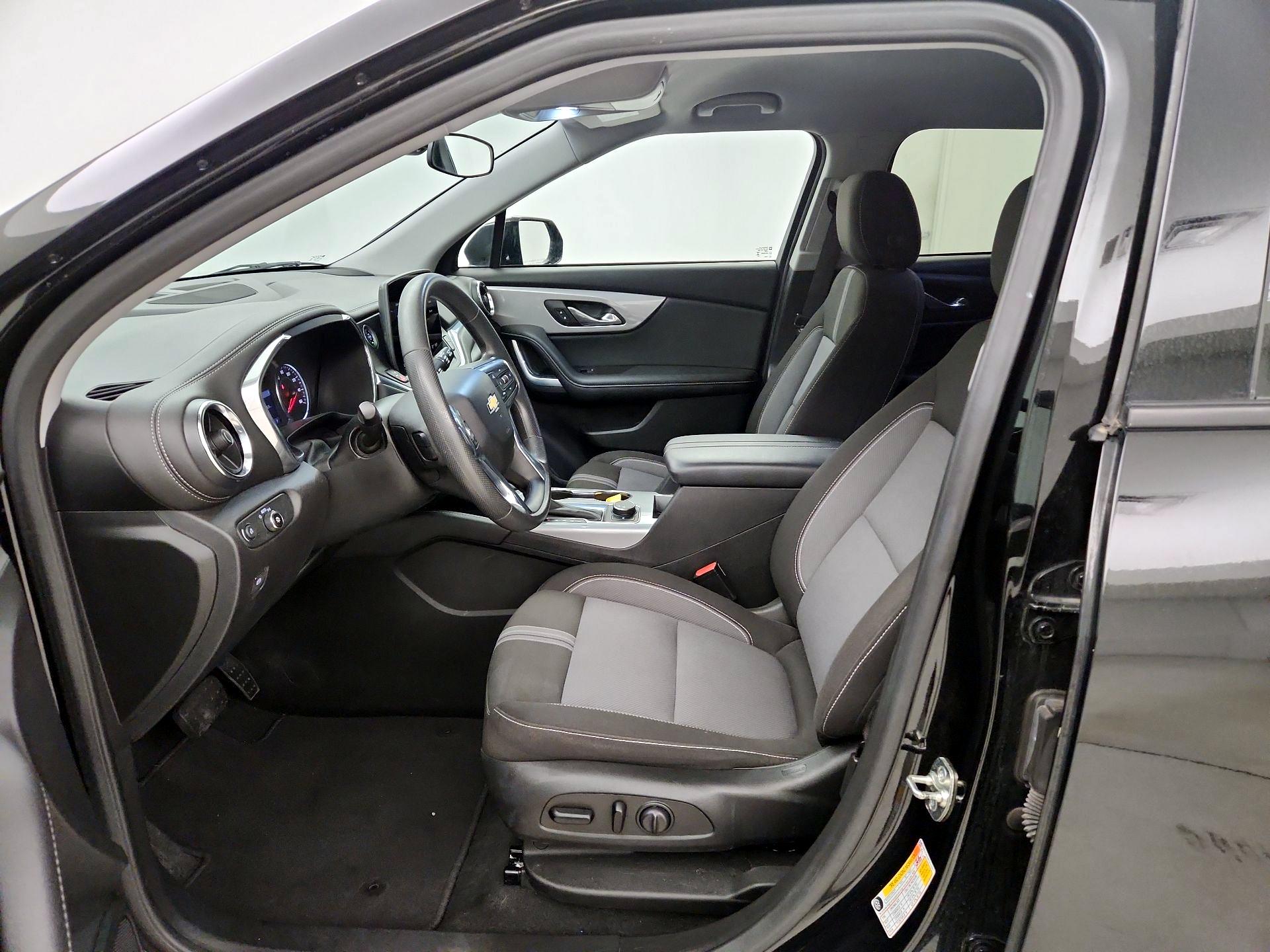 Thumbnail: 2023 Chevrolet Blazer - 11