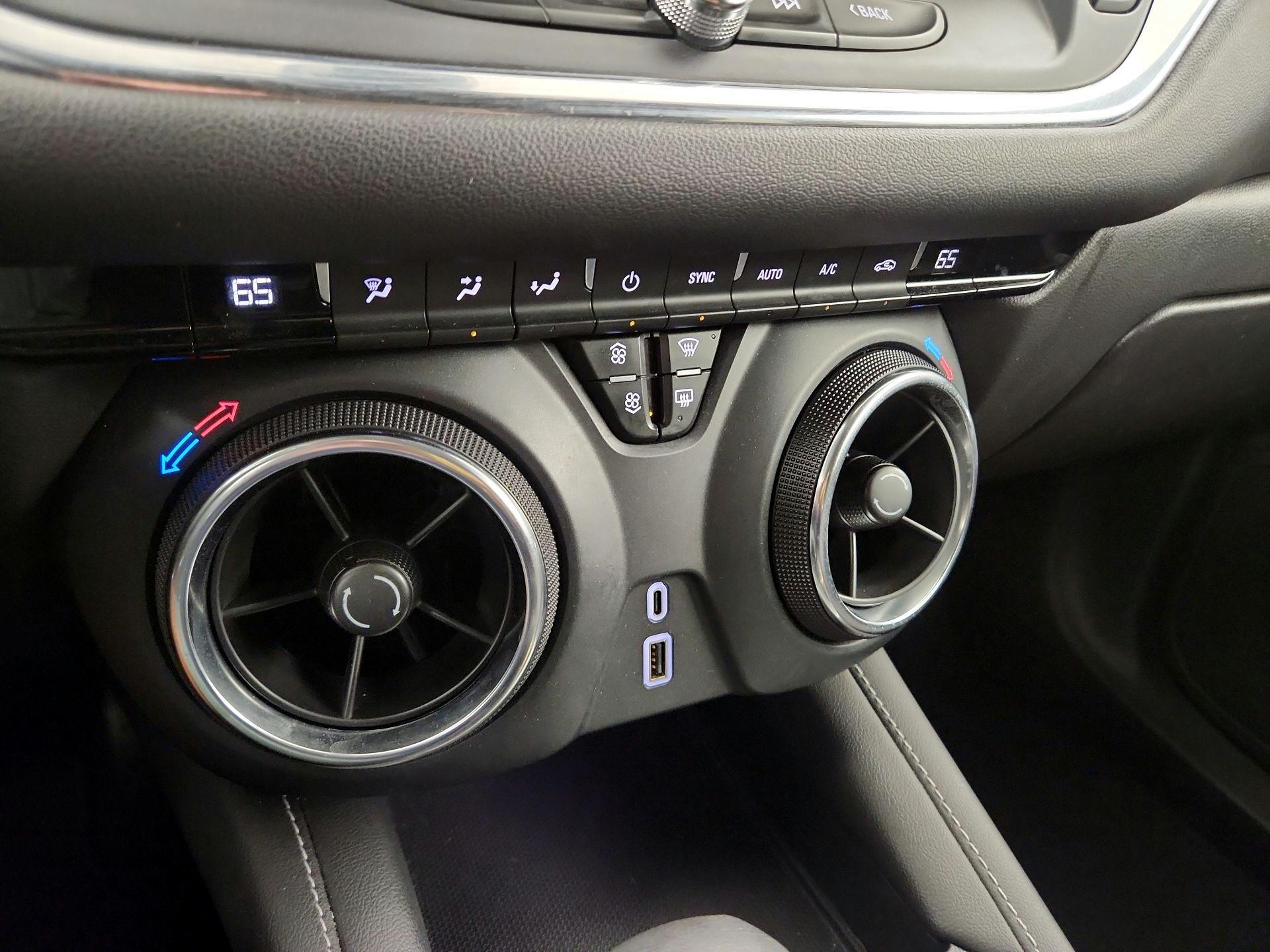 Thumbnail: 2023 Chevrolet Blazer - 16