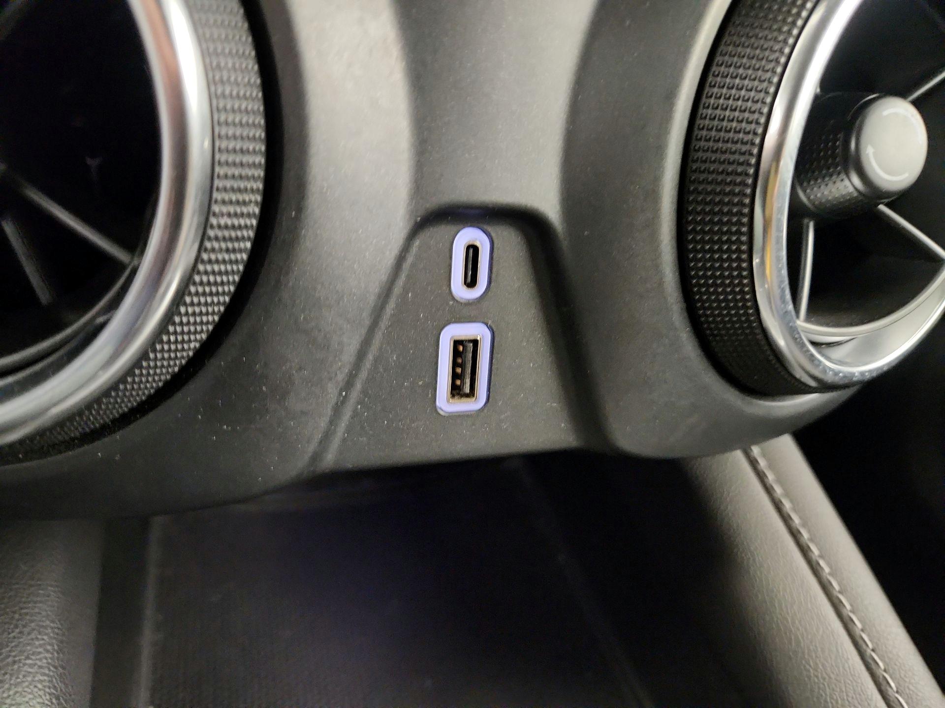 Thumbnail: 2023 Chevrolet Blazer - 18