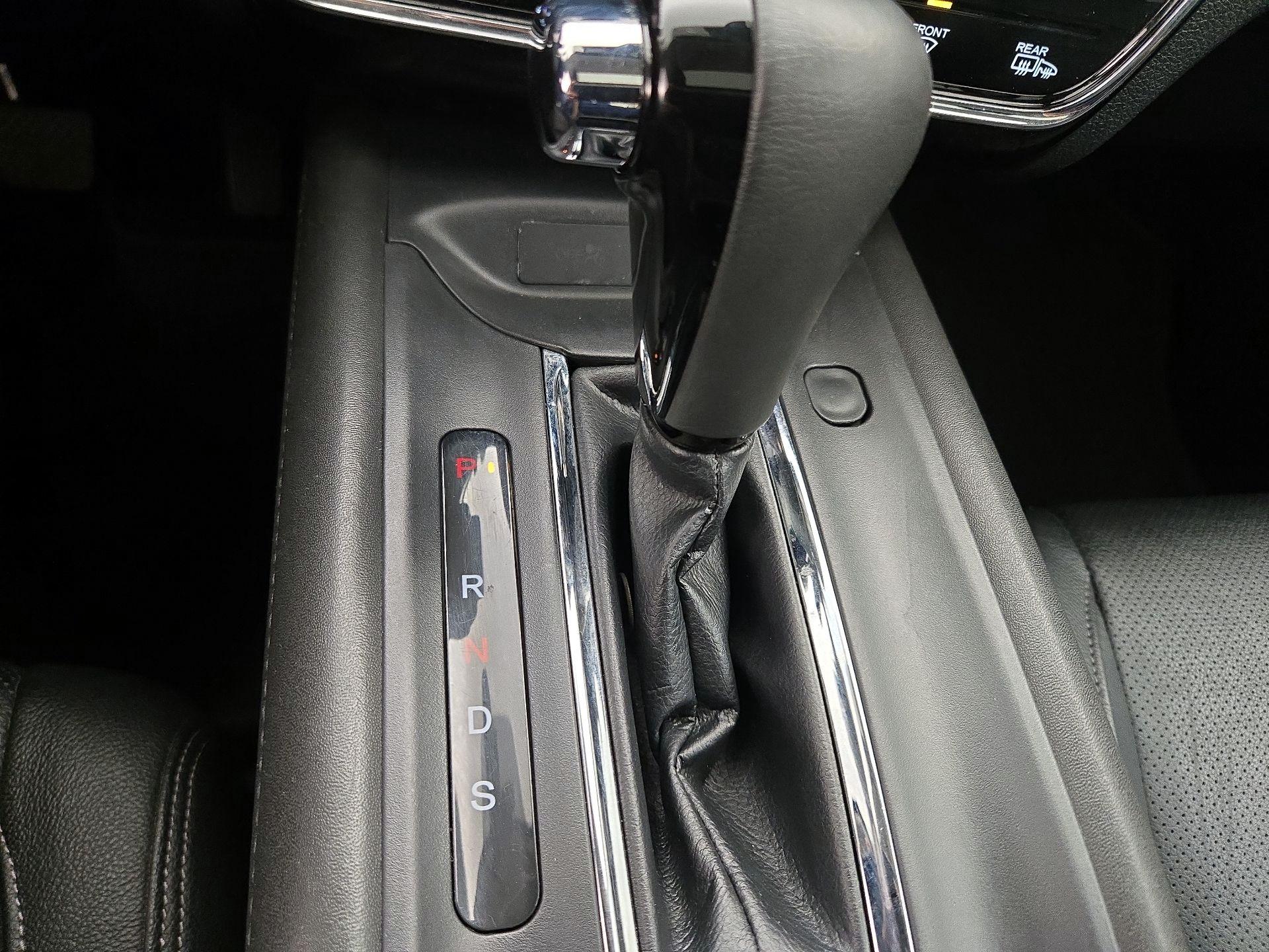 Thumbnail: 2022 Honda HR-V - 17