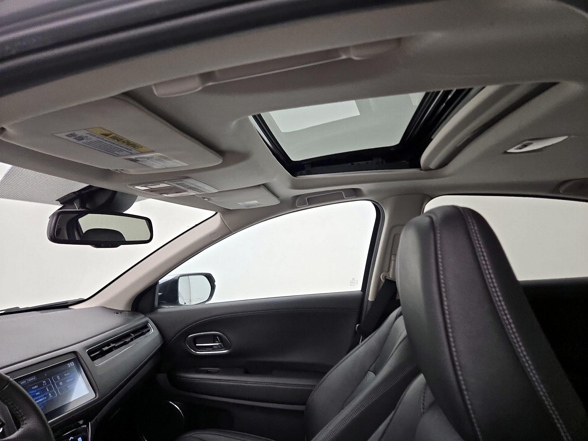 Thumbnail: 2022 Honda HR-V - 18