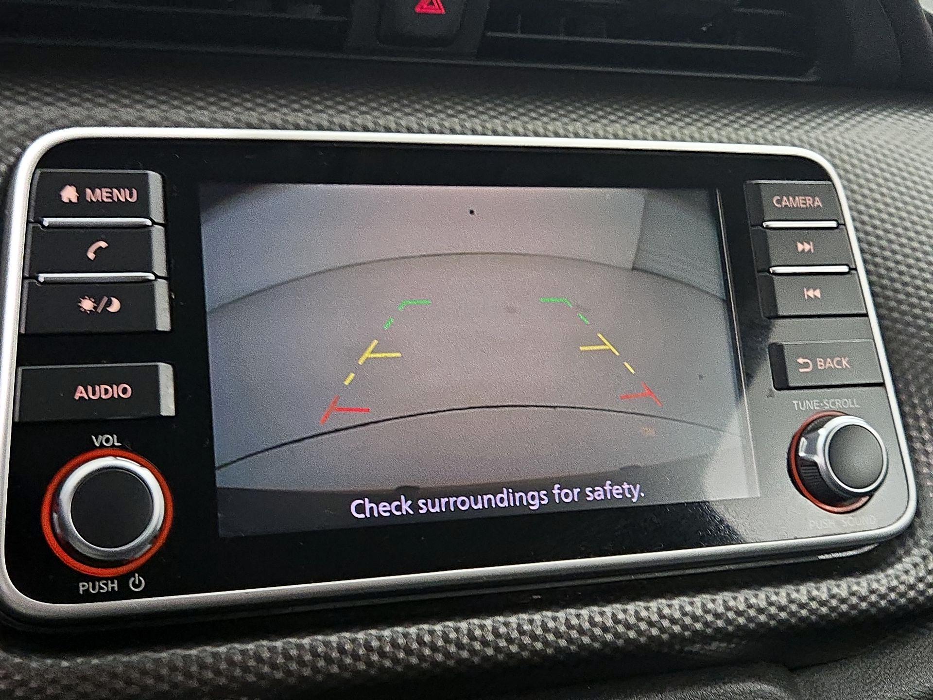 Thumbnail: 2020 Nissan Kicks - 13