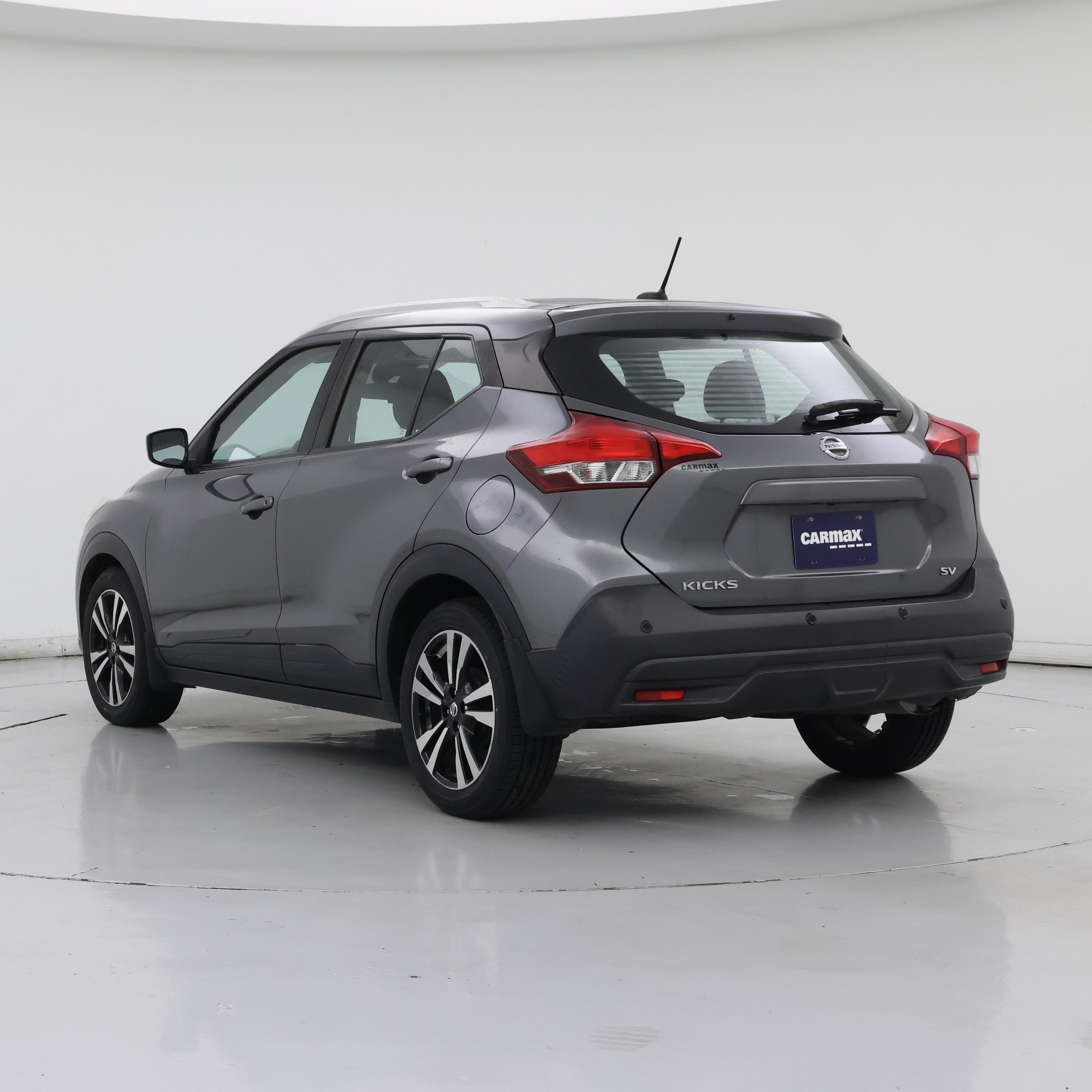 Thumbnail: 2020 Nissan Kicks - 2